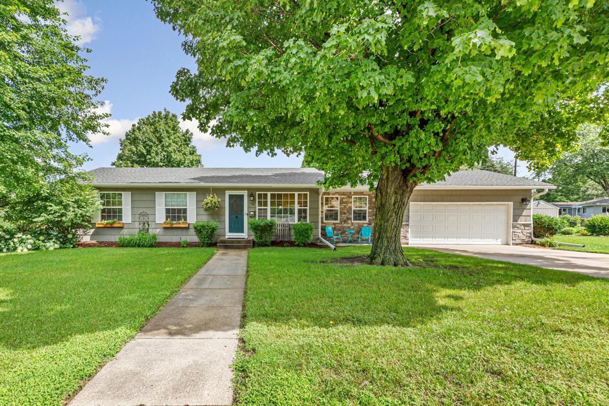 1118 Home Place Property Photo 1