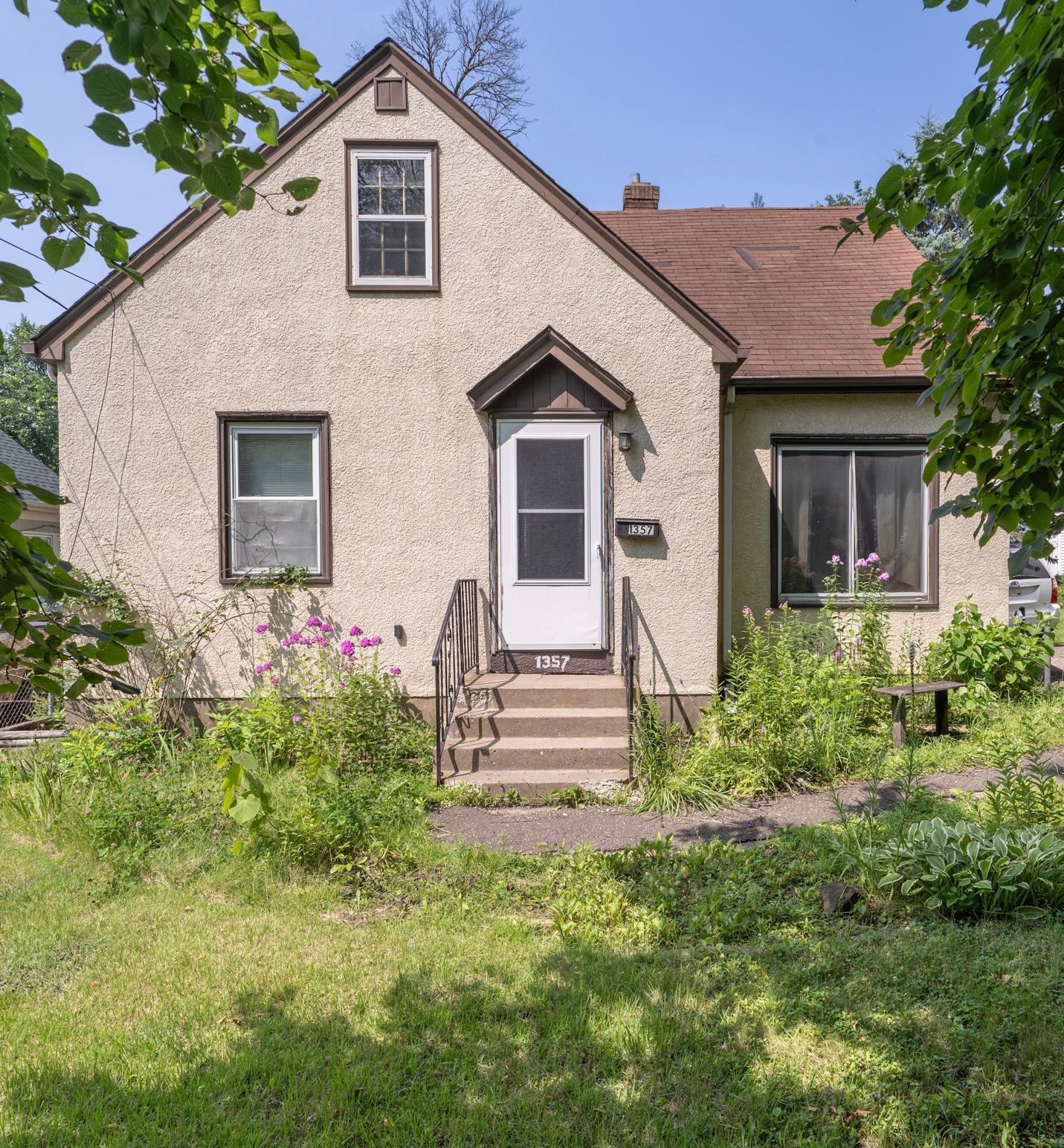 1357 Birmingham Street Property Photo