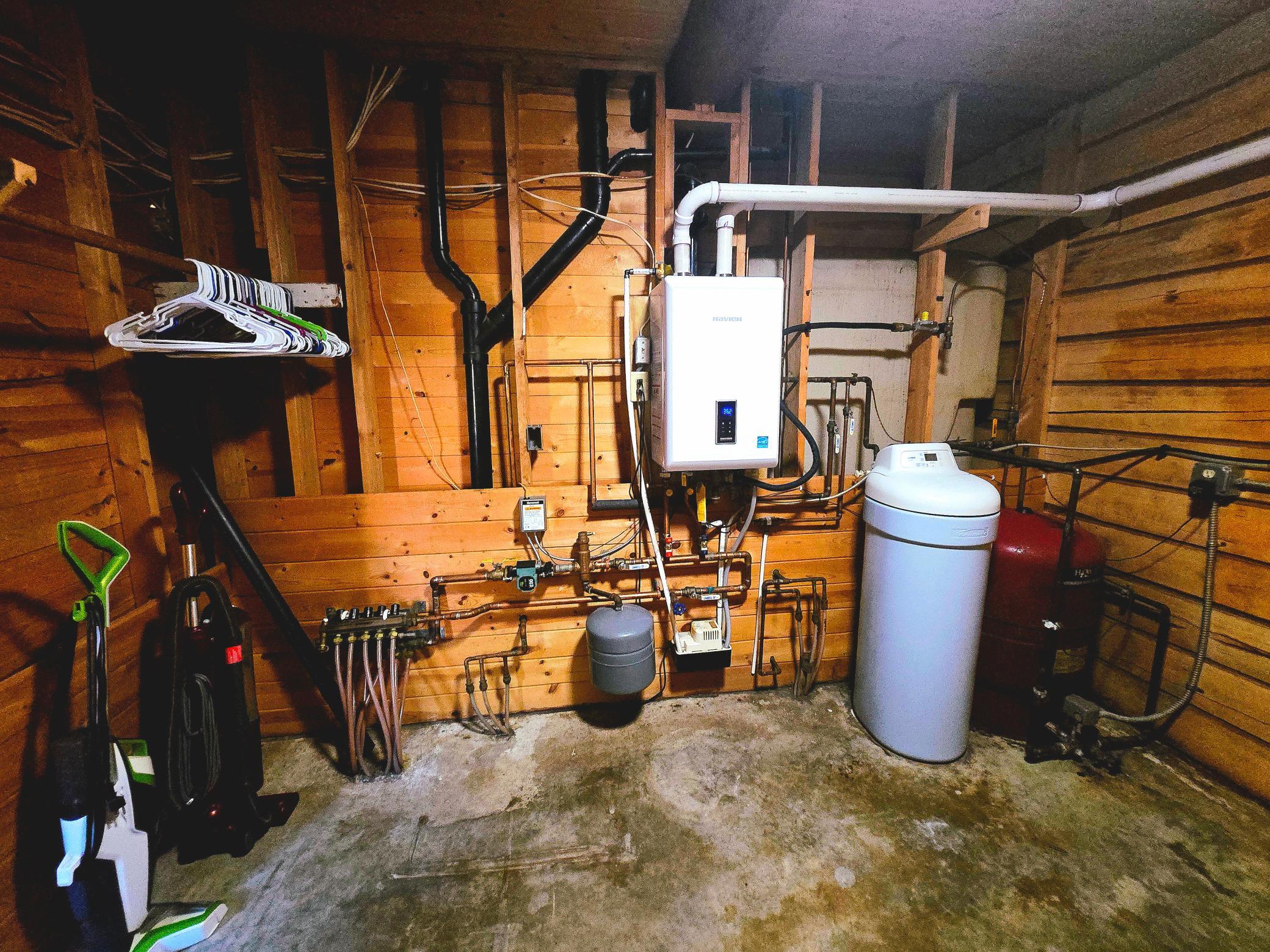 2303 Cardas Road Property Photo 21