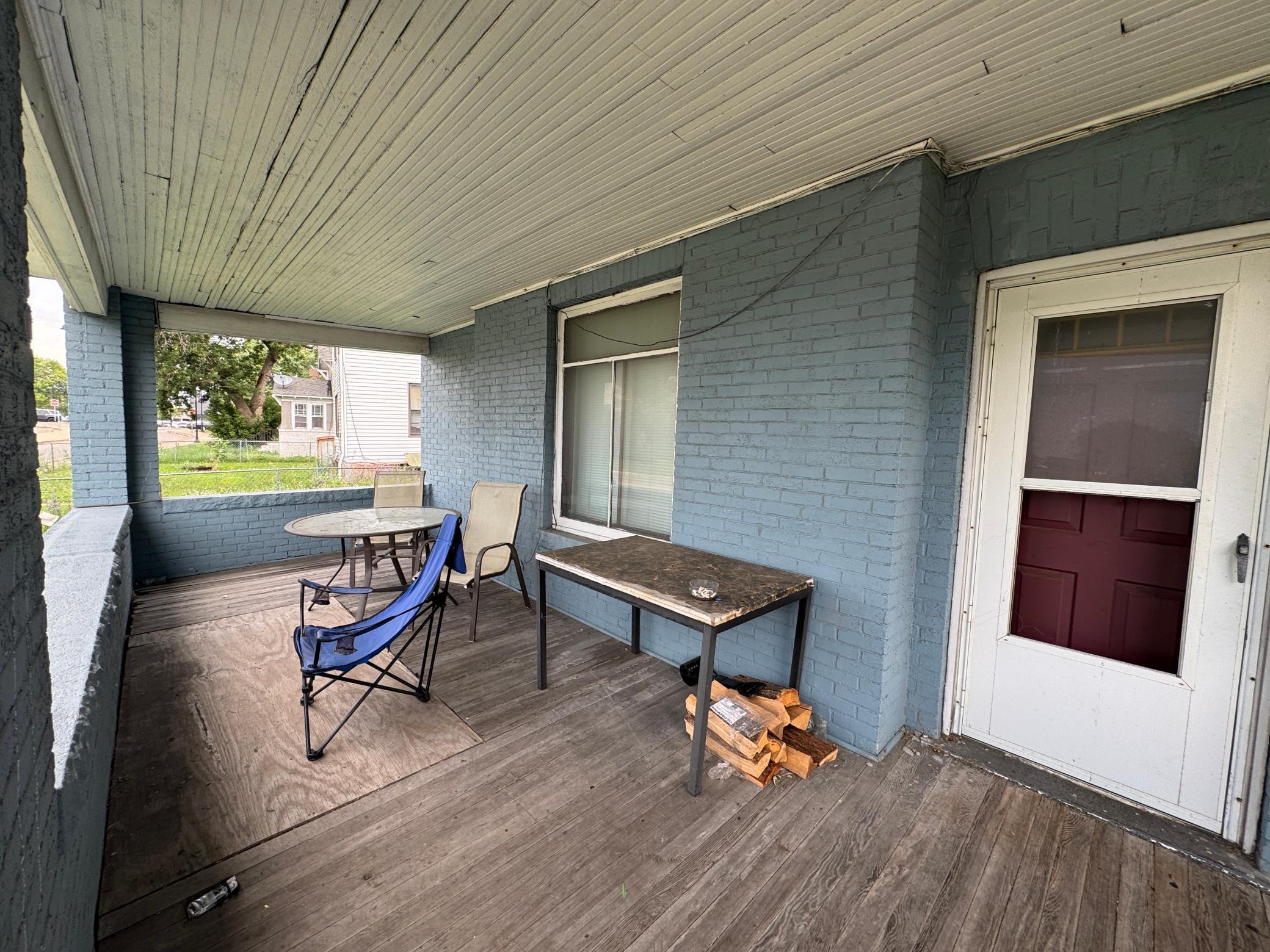 306 9th Avenue S Property Photo 19