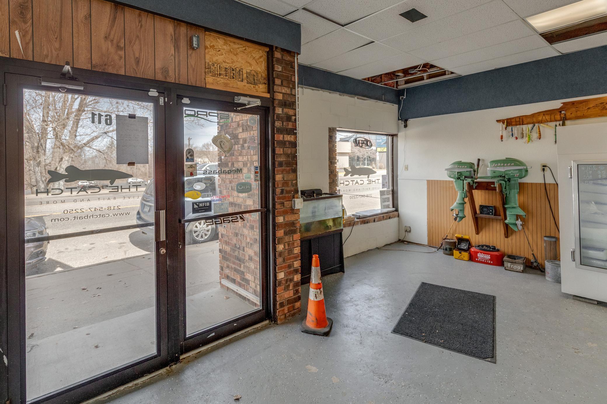 609 Minnesota Avenue W Property Photo 11