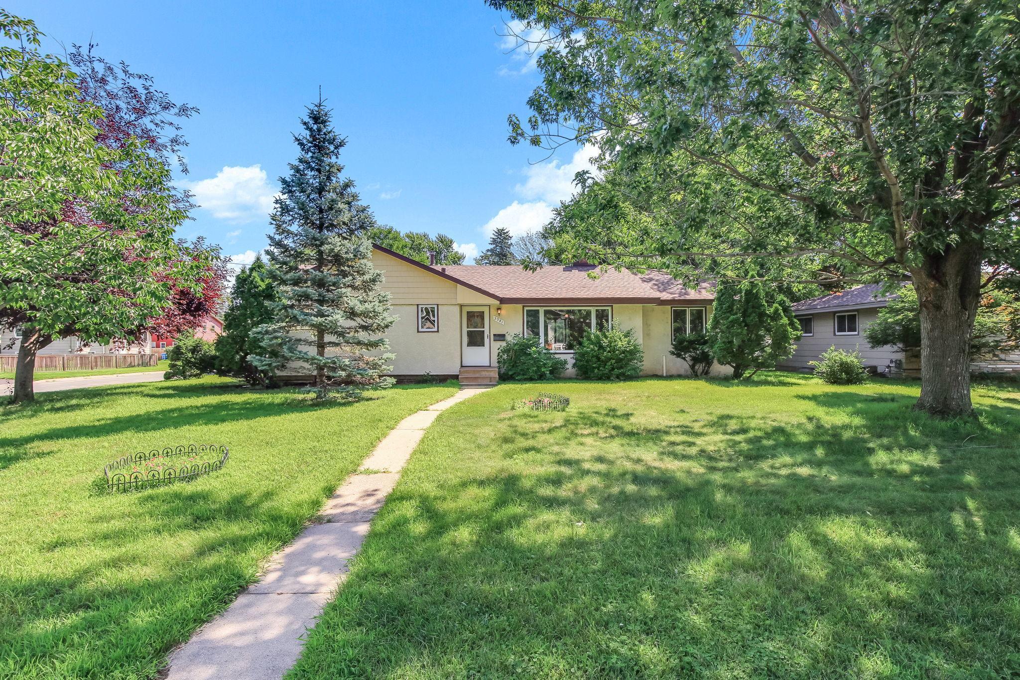 5981 5th Street Property Photo
