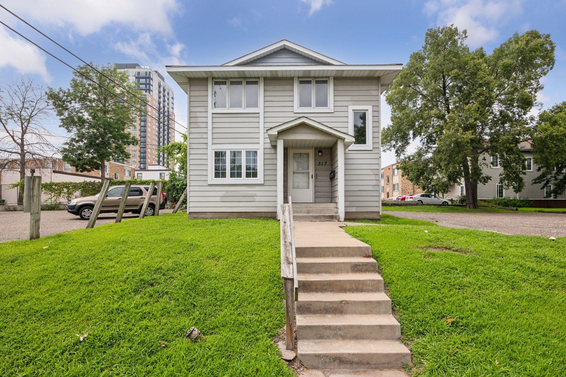 313 4th Avenue Property Photo 1