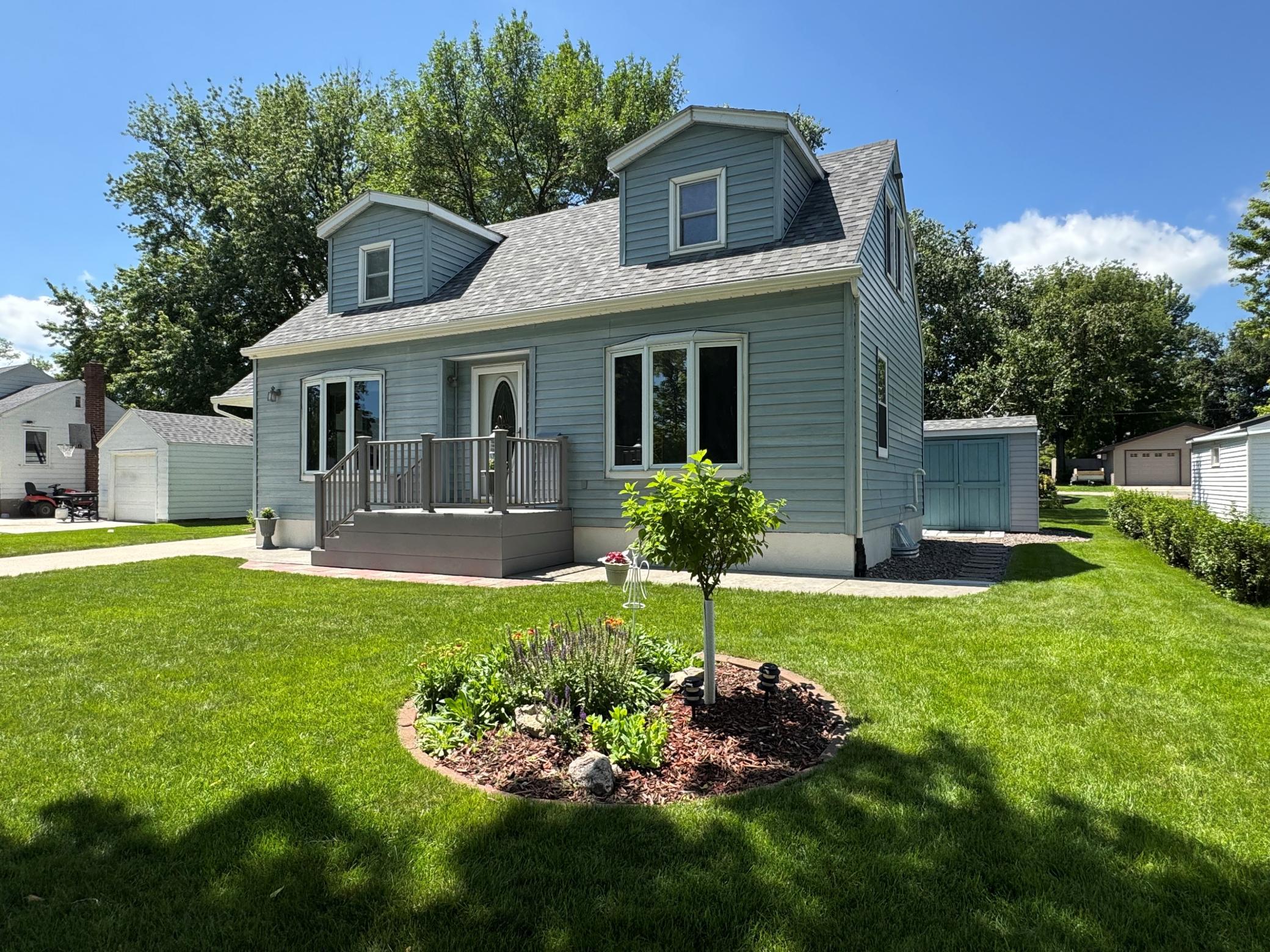 606 S 10th Street Property Photo 1