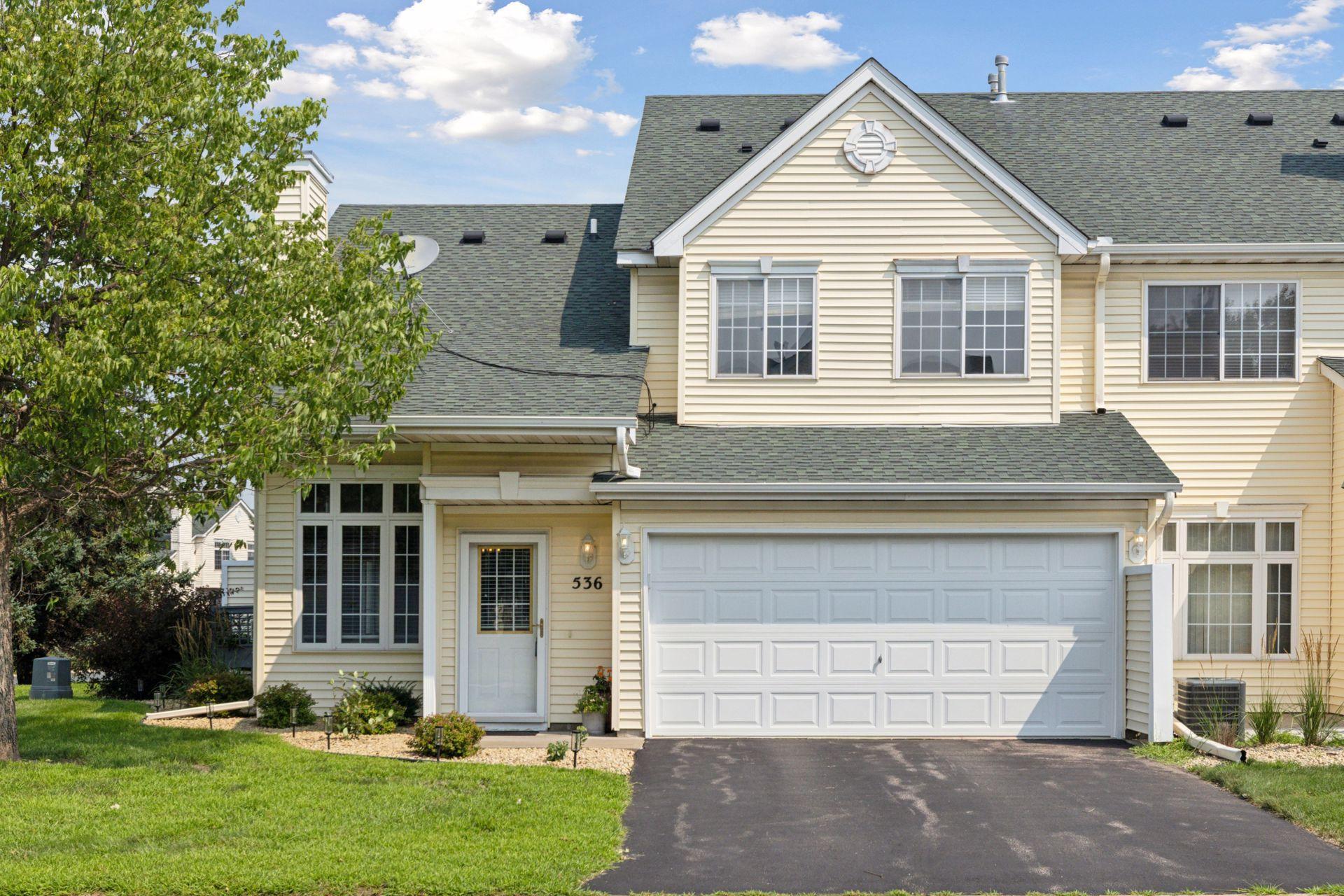 536 Aqua Circle Property Photo