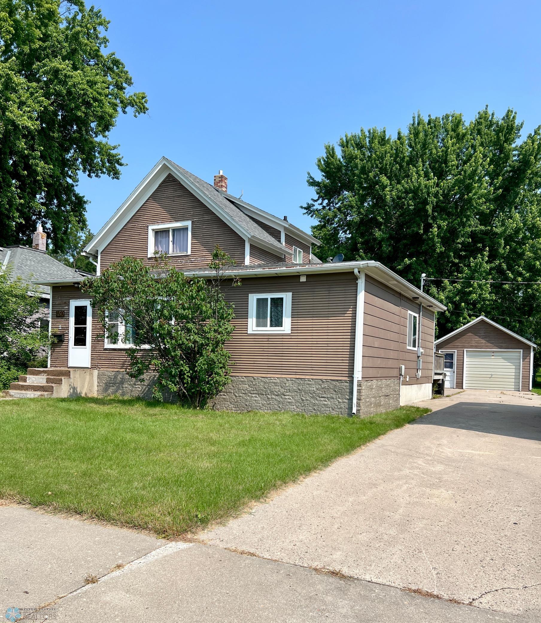 450 7th Street Property Photo 1
