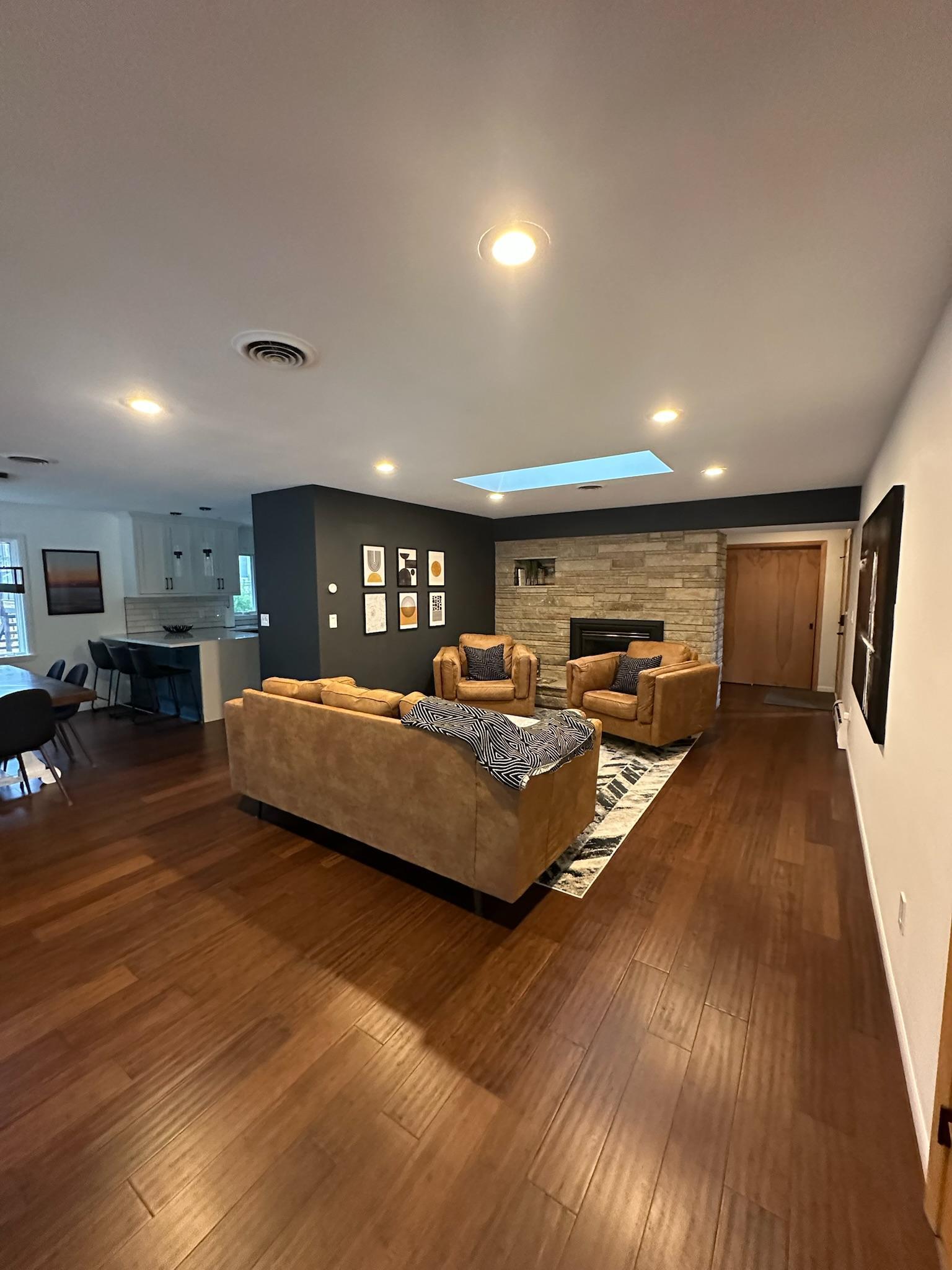 529 W Park Lane Property Photo 17