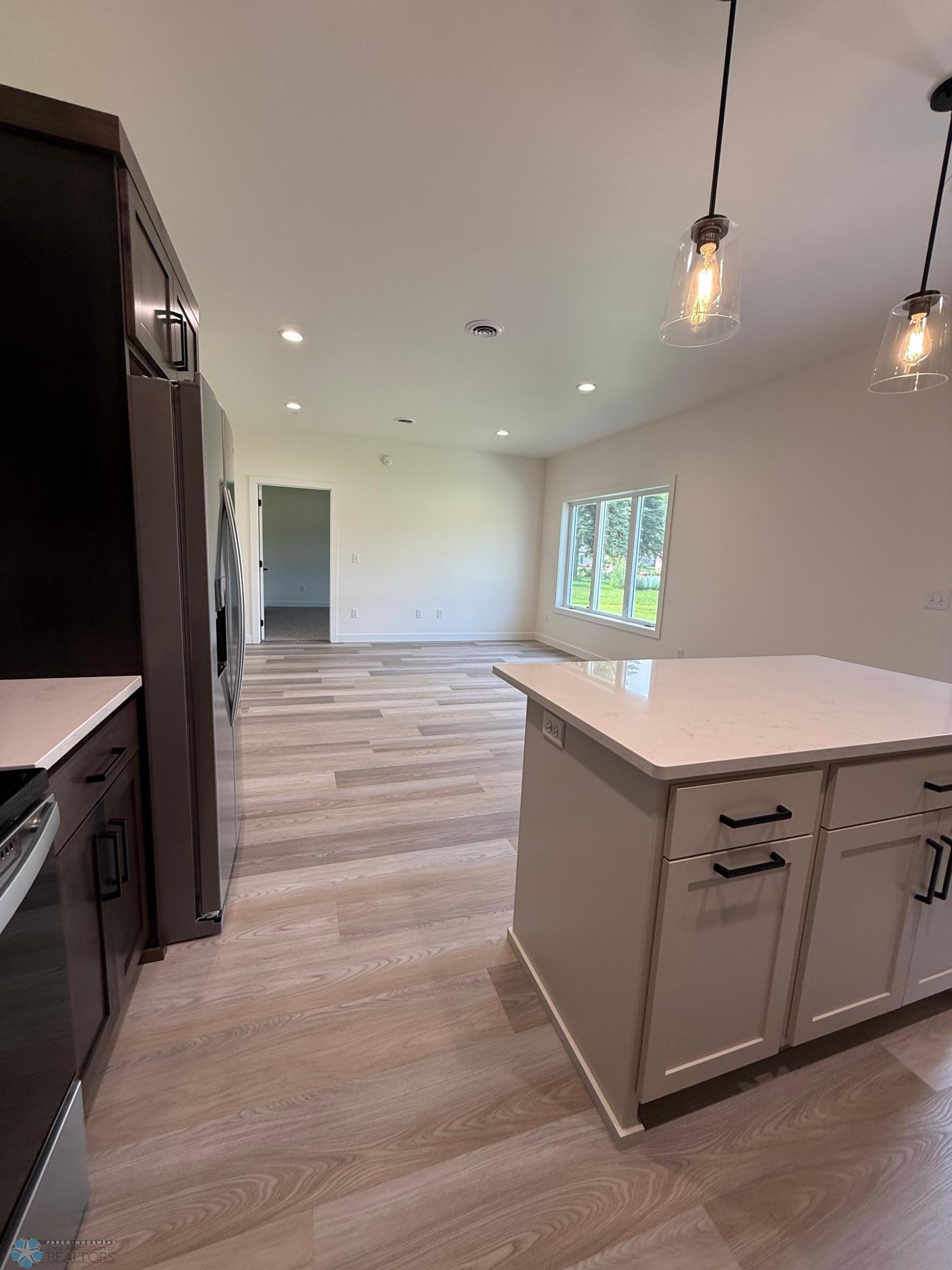 436 4th Street Property Photo 7