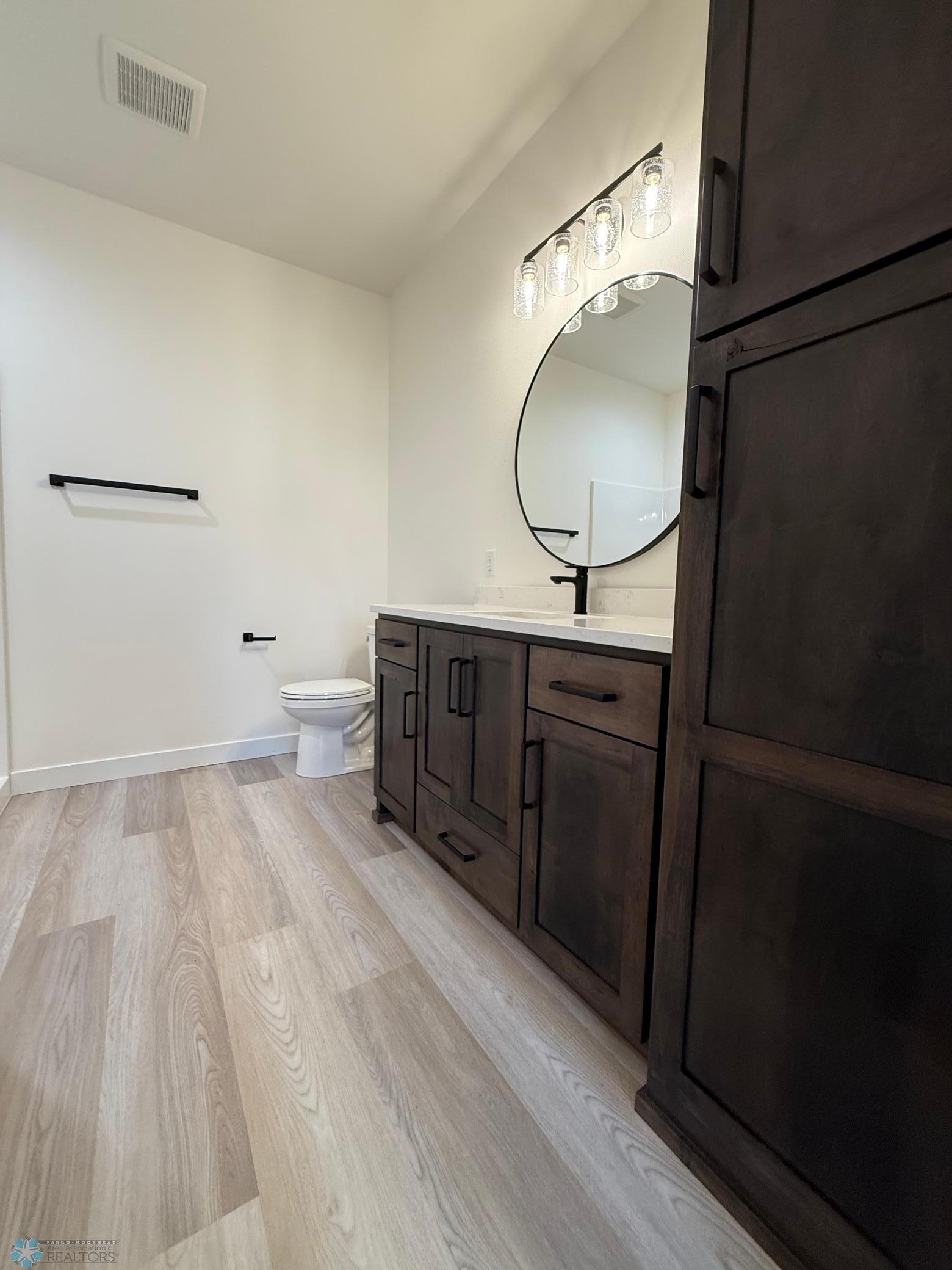 436 4th Street Property Photo 10