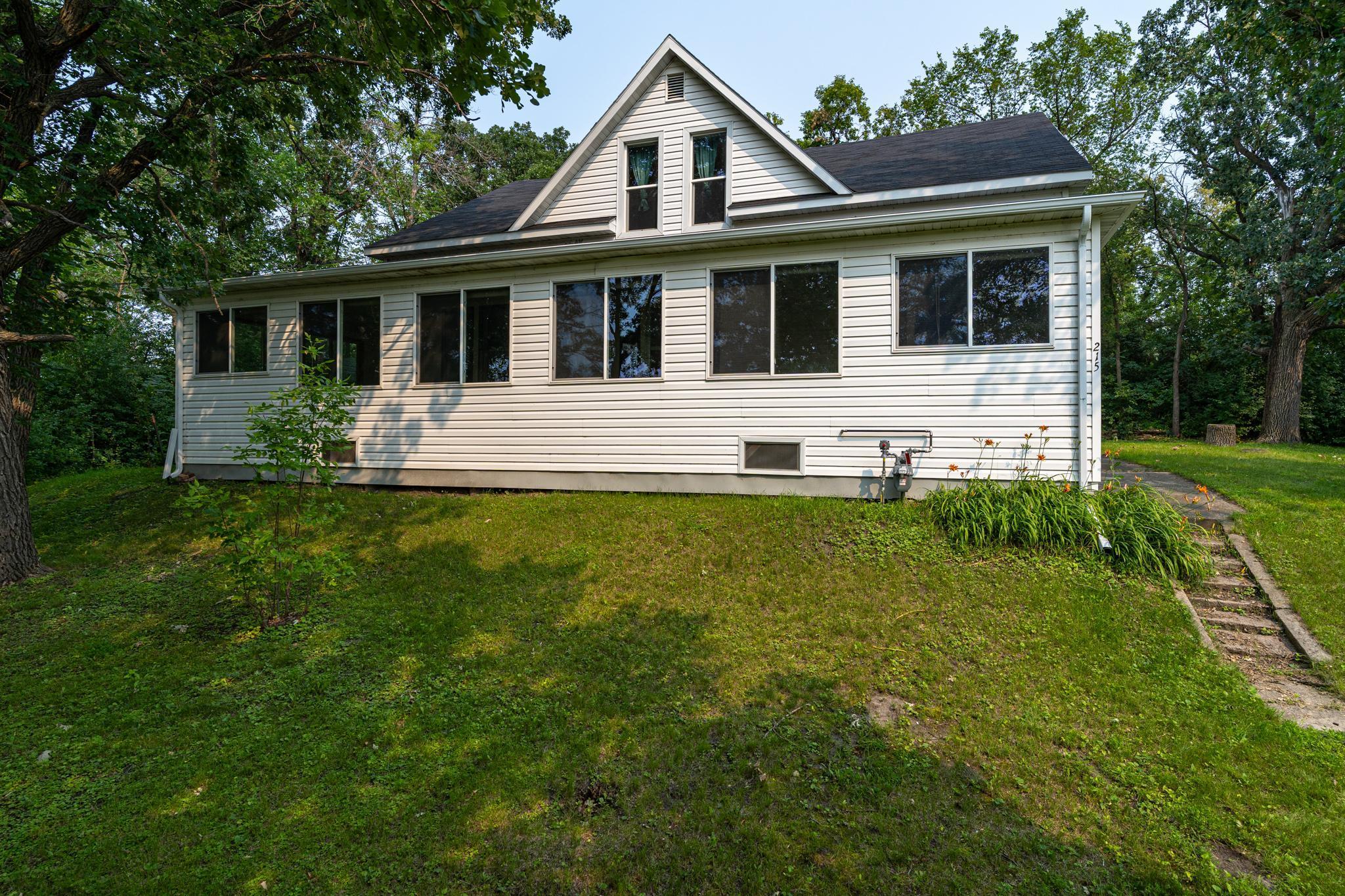 215 Main Avenue N Property Photo 1
