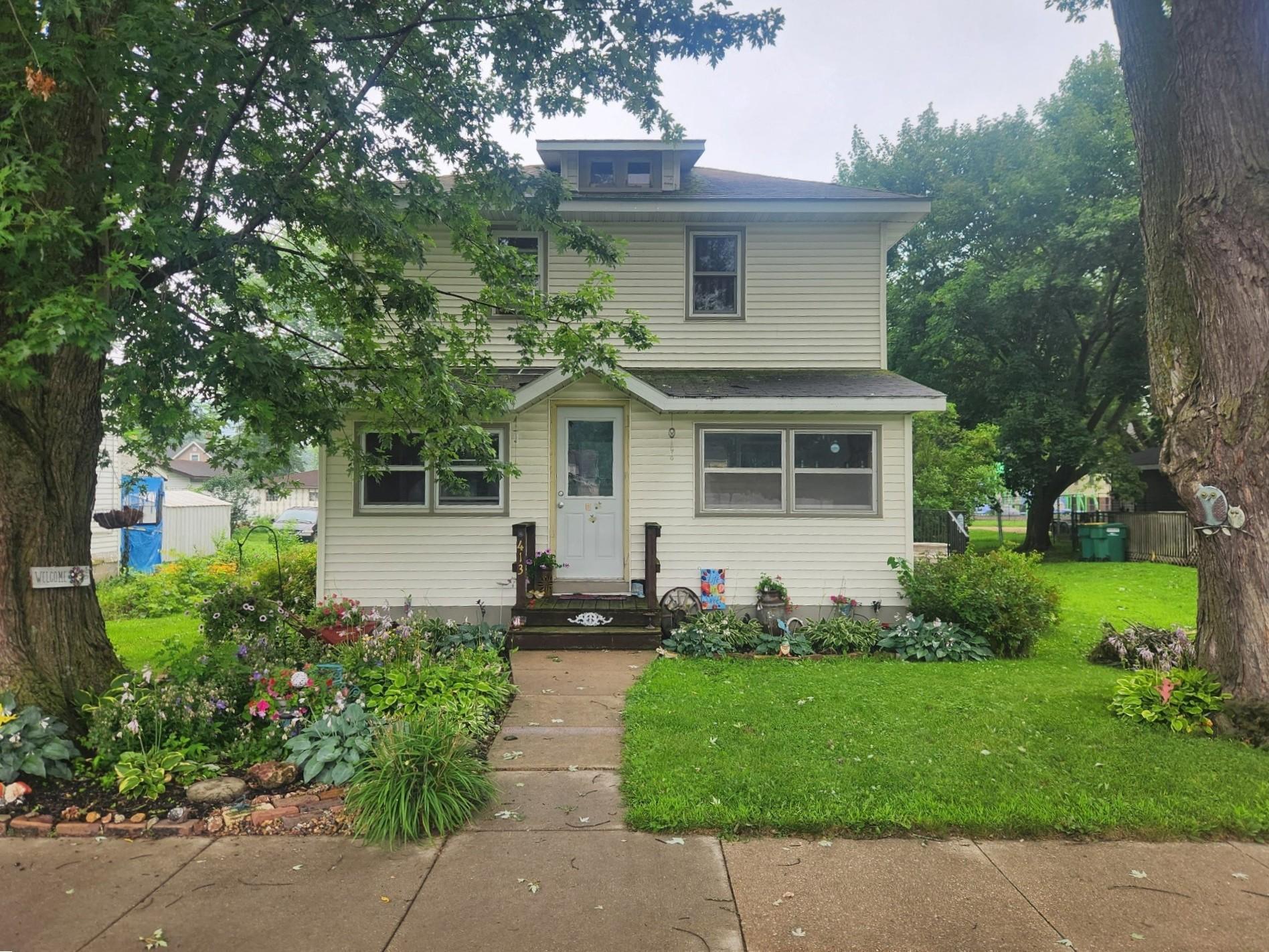 413 S Sherman Street Property Photo 1