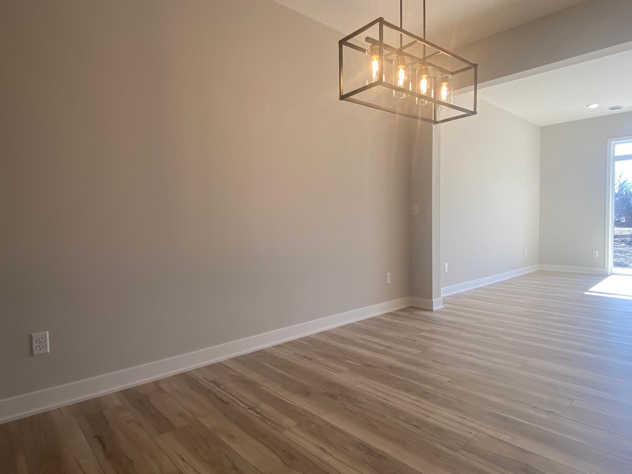 13751 Hollybrook Circle Property Photo 4