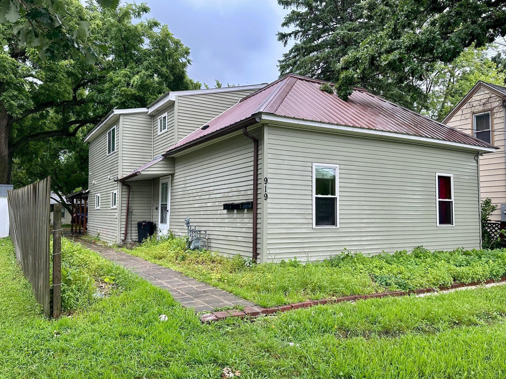 919 W Front Street Property Photo 1