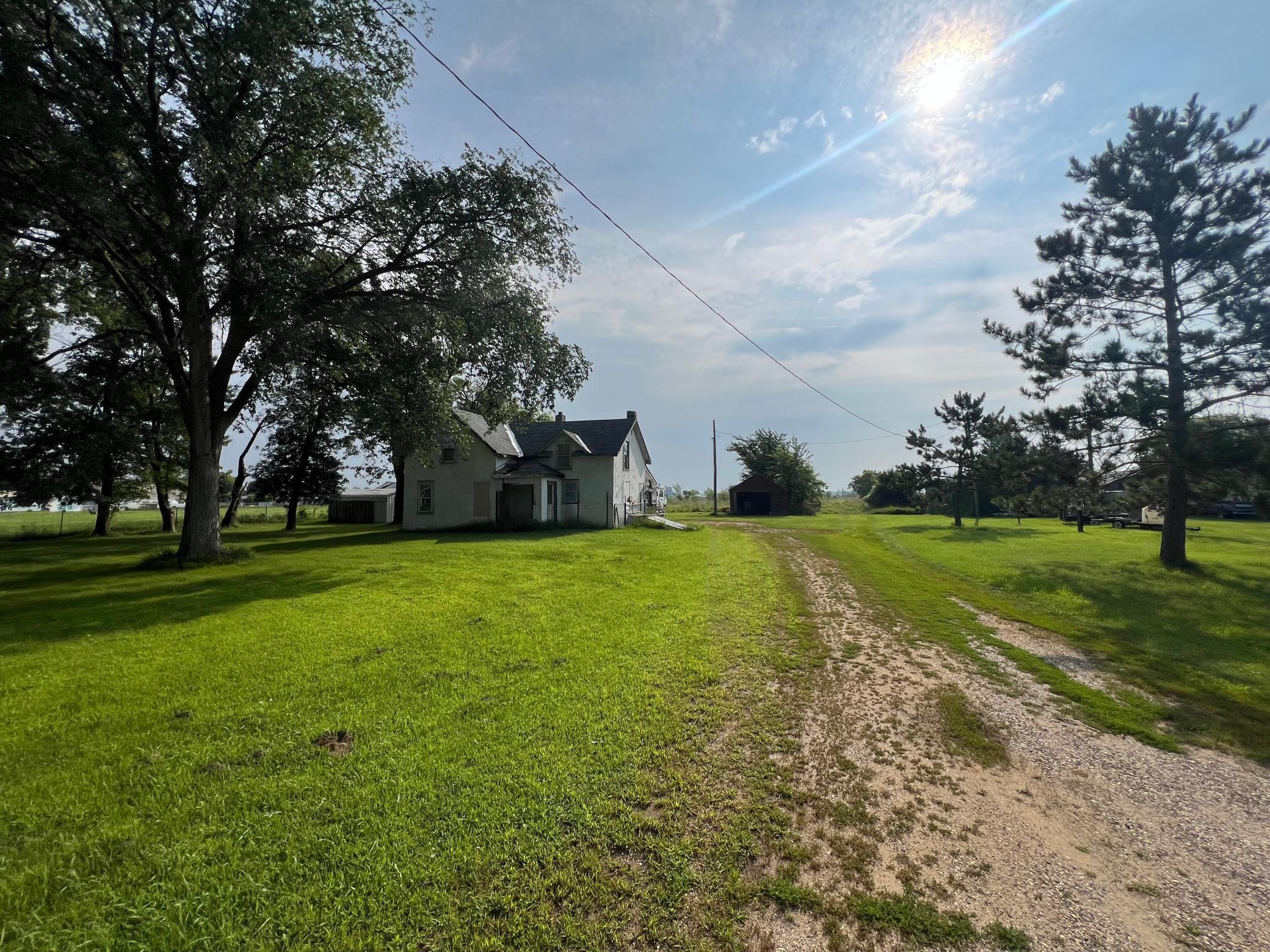 500 S Farwell Street Property Photo 1