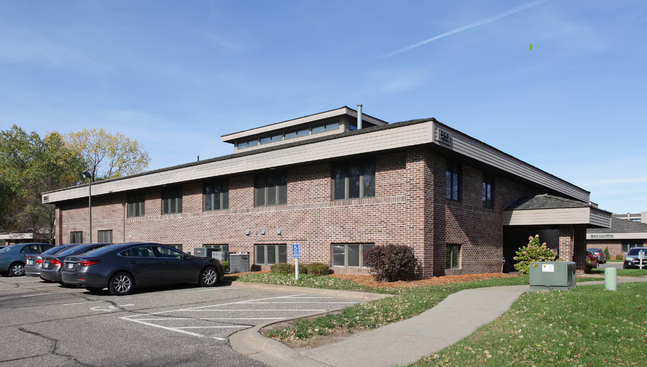 5851 Cedar Lake Road Property Photo 1