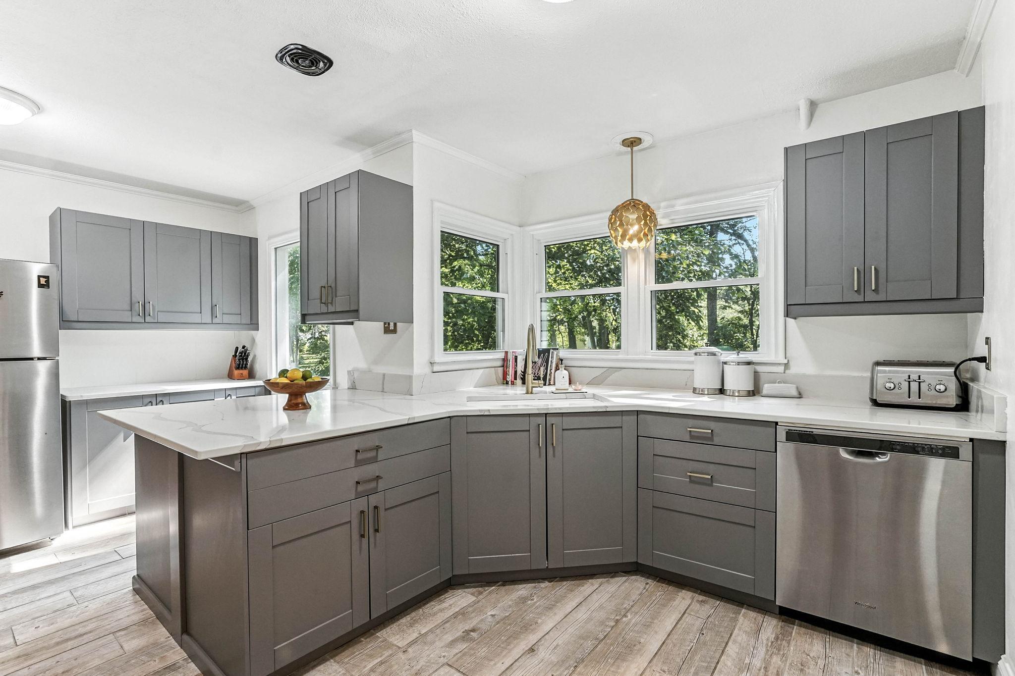 200 Jersey Avenue Property Photo 1