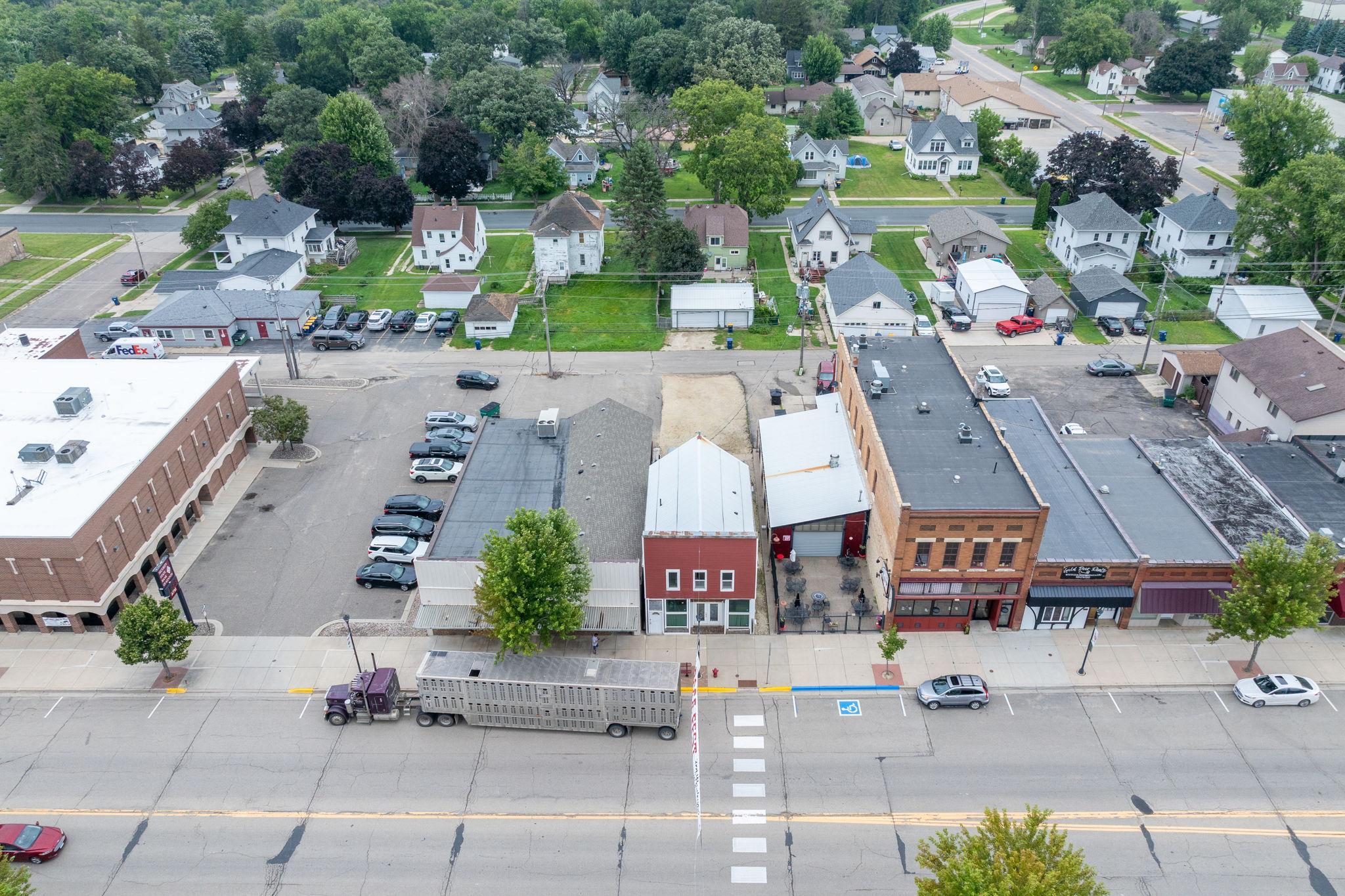 620 2nd Street Property Photo 12
