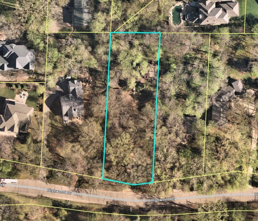 15320 Highwood Drive Property Photo 1