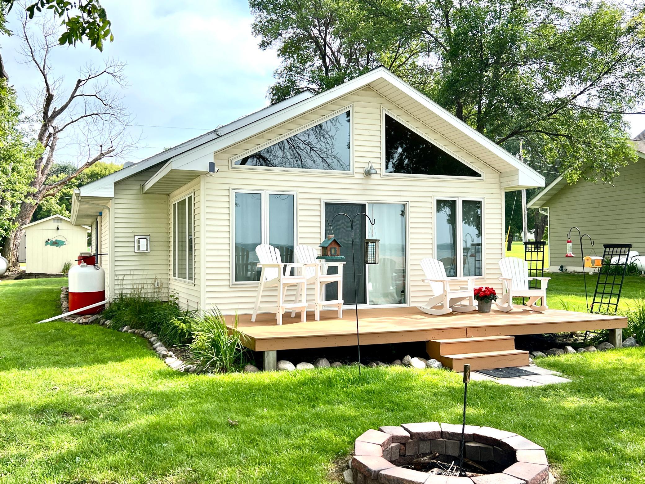 75935 Sunset View Road Property Photo 1