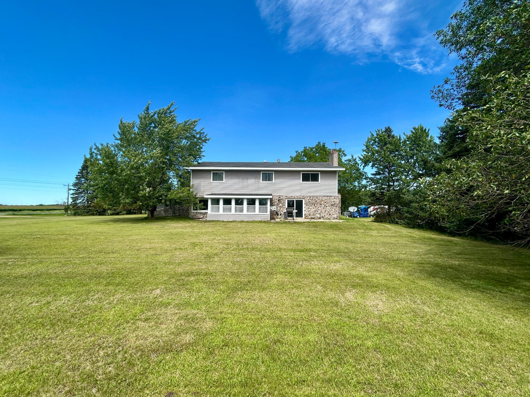 31548 County Highway 75 Property Photo 2