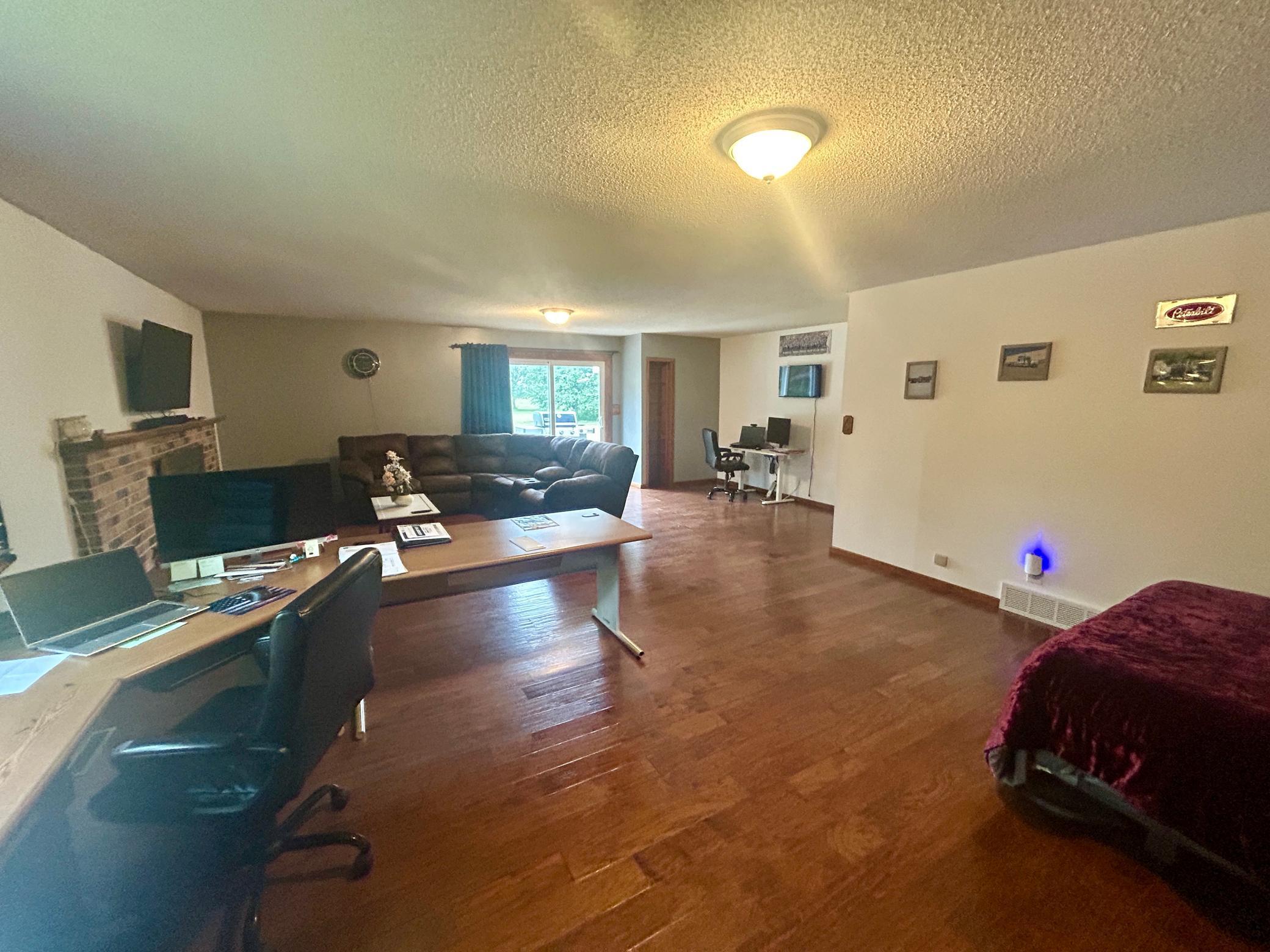 31548 County Highway 75 Property Photo 15