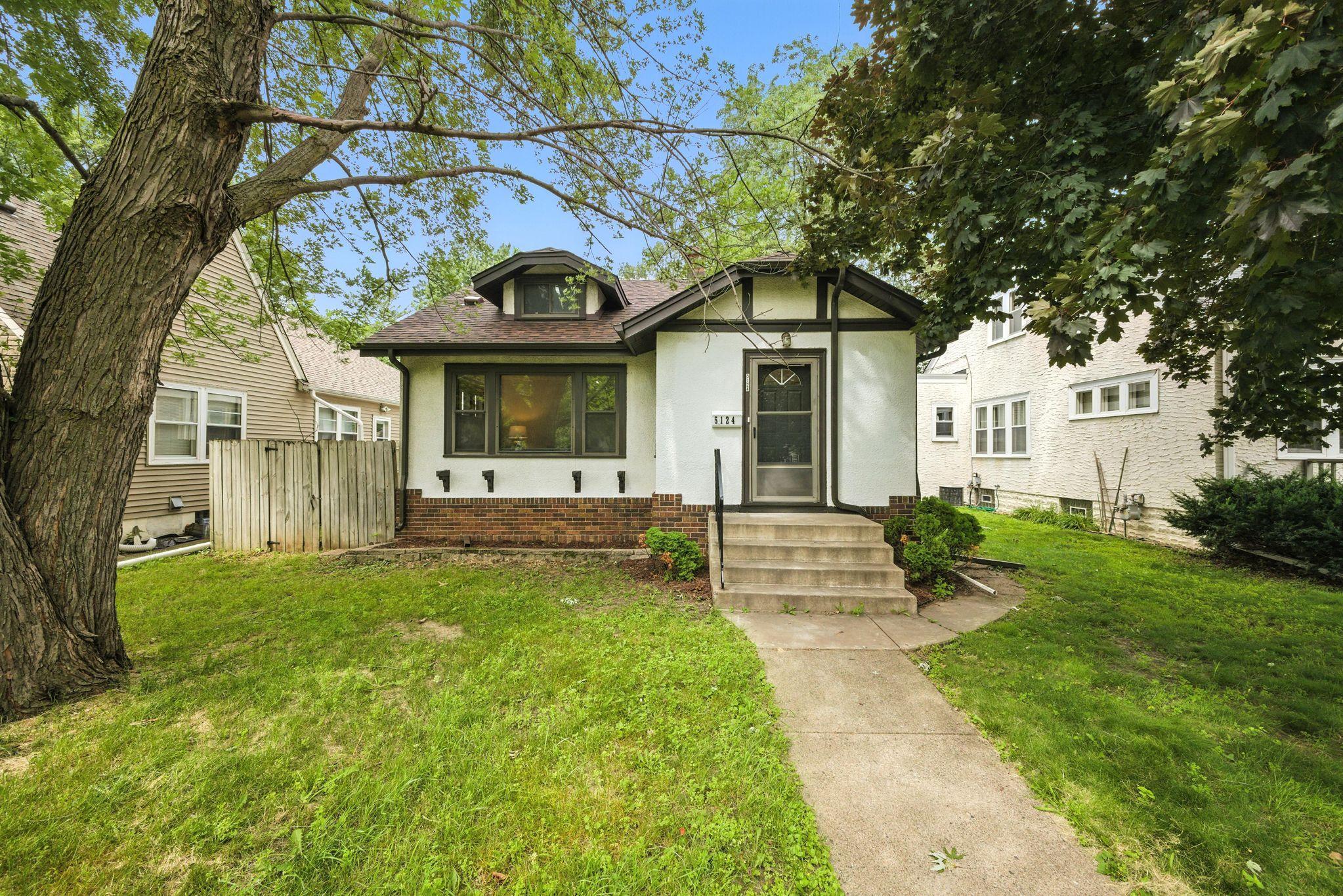5124 Bloomington Avenue Property Photo 1
