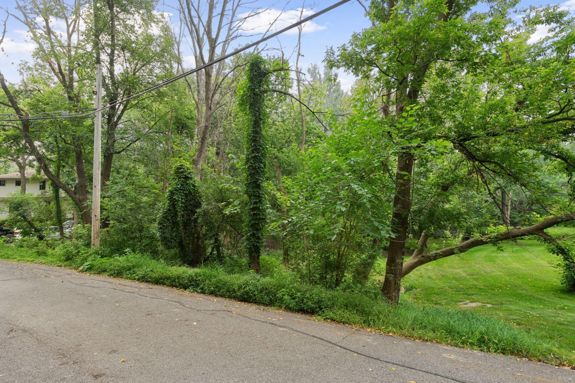 000 Park Drive Property Photo 8