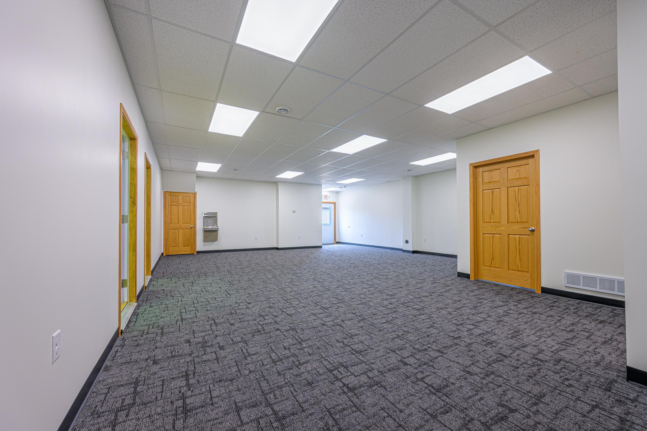 541 8th Street E Property Photo 5