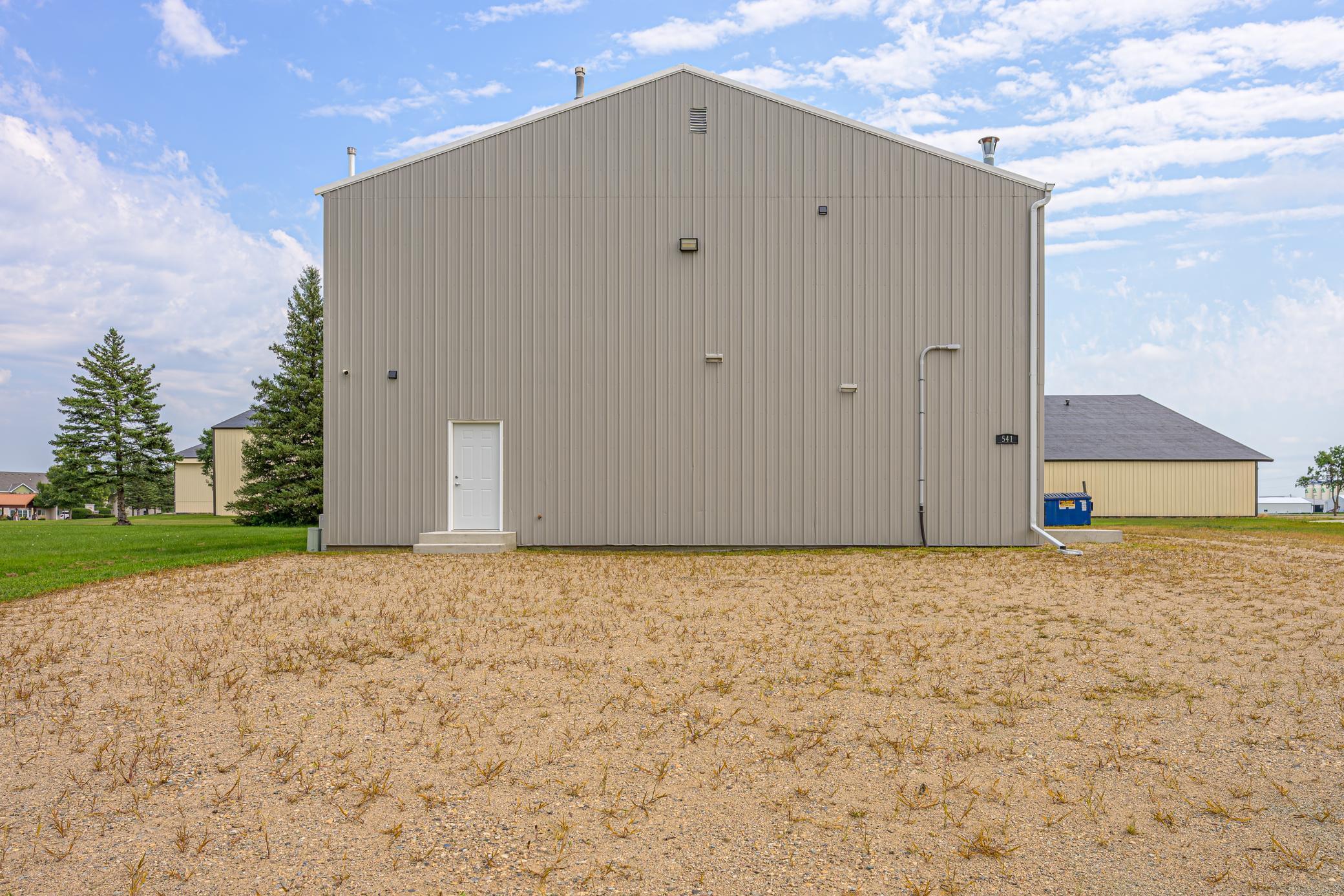 541 8th Street E Property Photo 18
