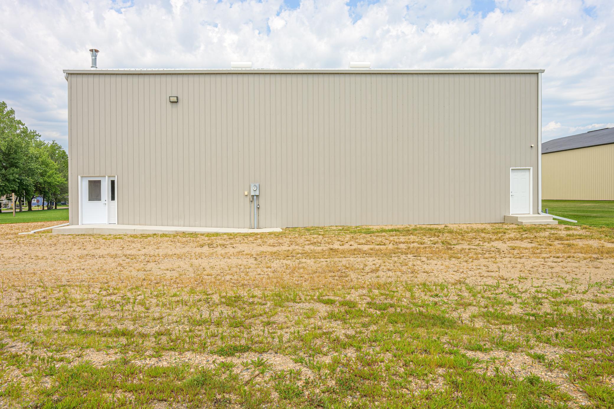 541 8th Street E Property Photo 19