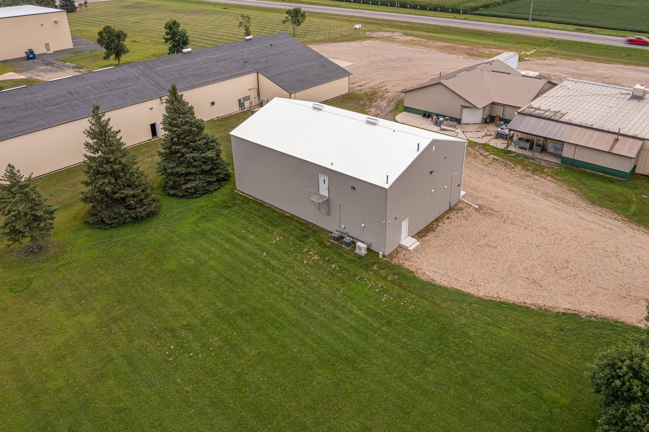 541 8th Street E Property Photo 20