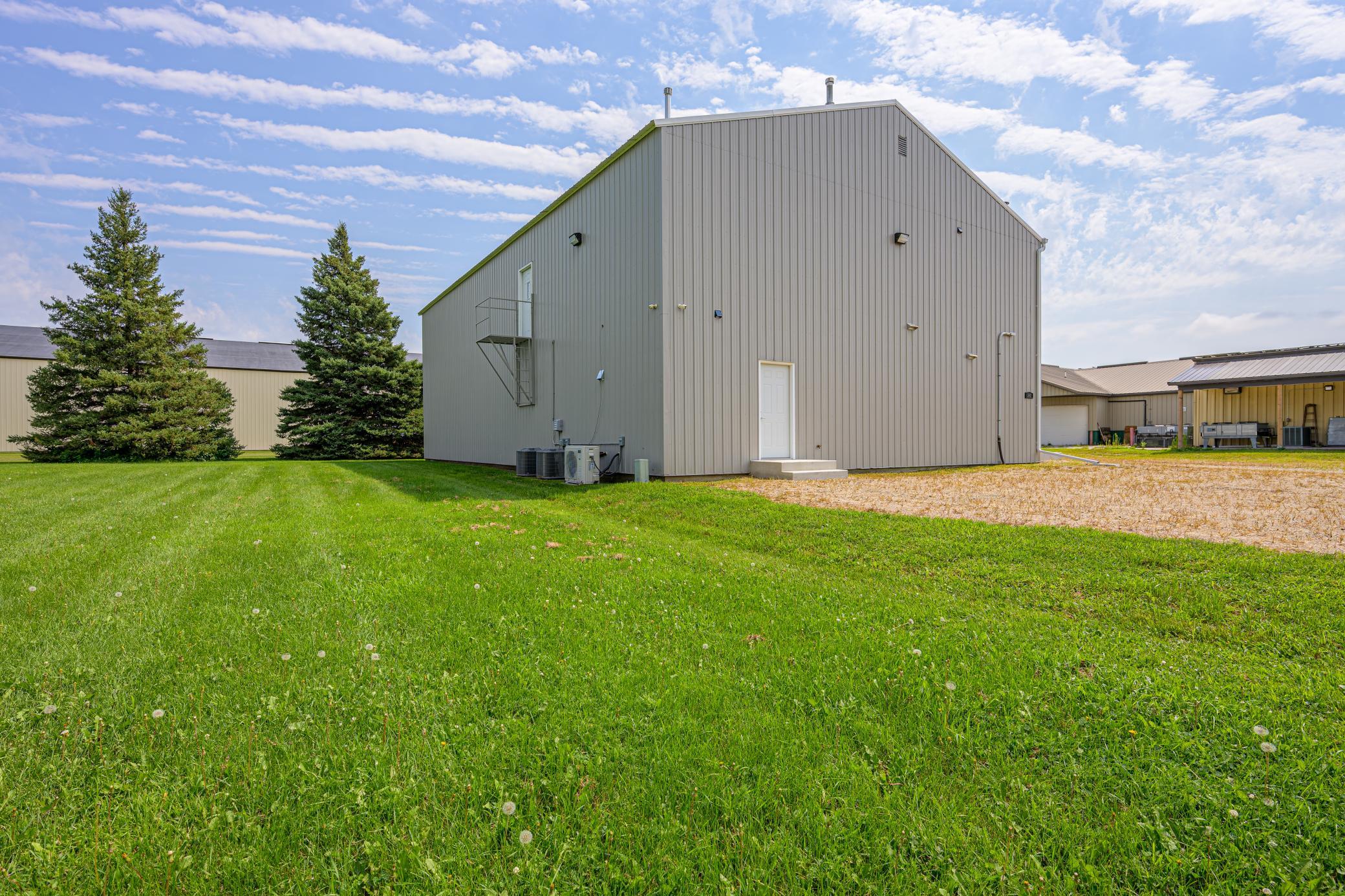 541 8th Street E Property Photo 21