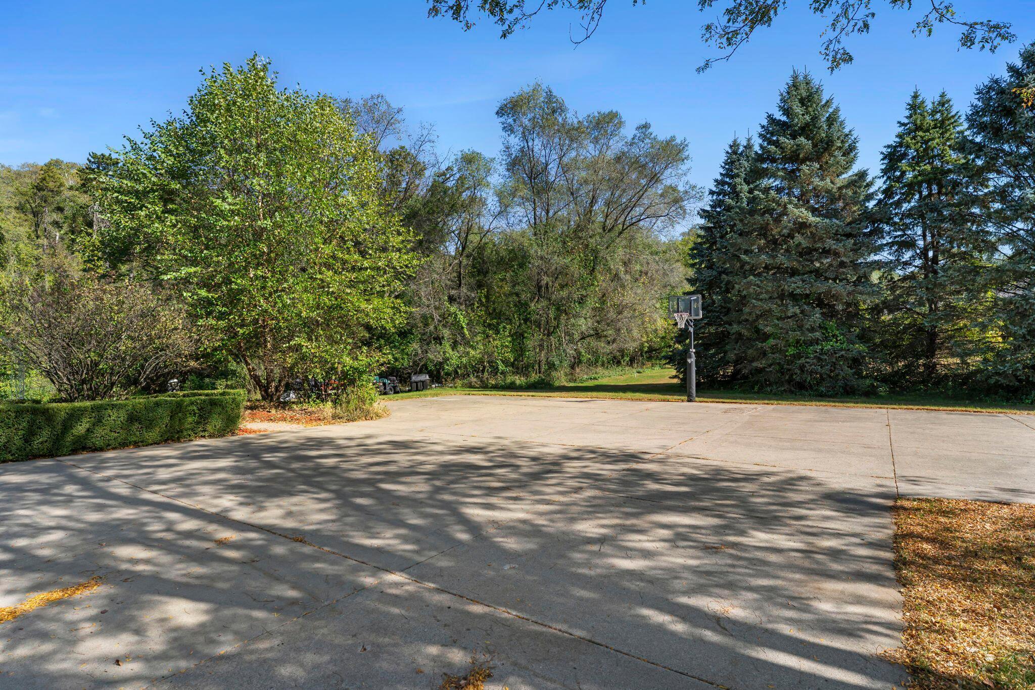 2345 S Oak Drive Property Photo 20
