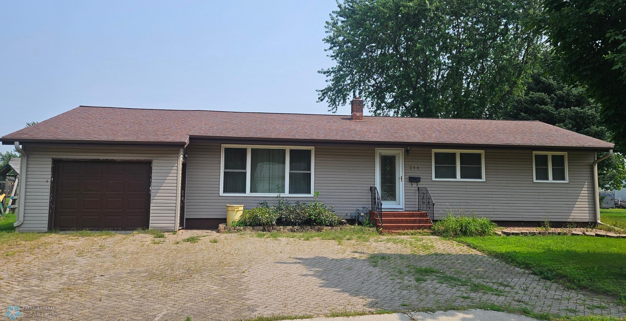 244 Main Street Property Photo 1