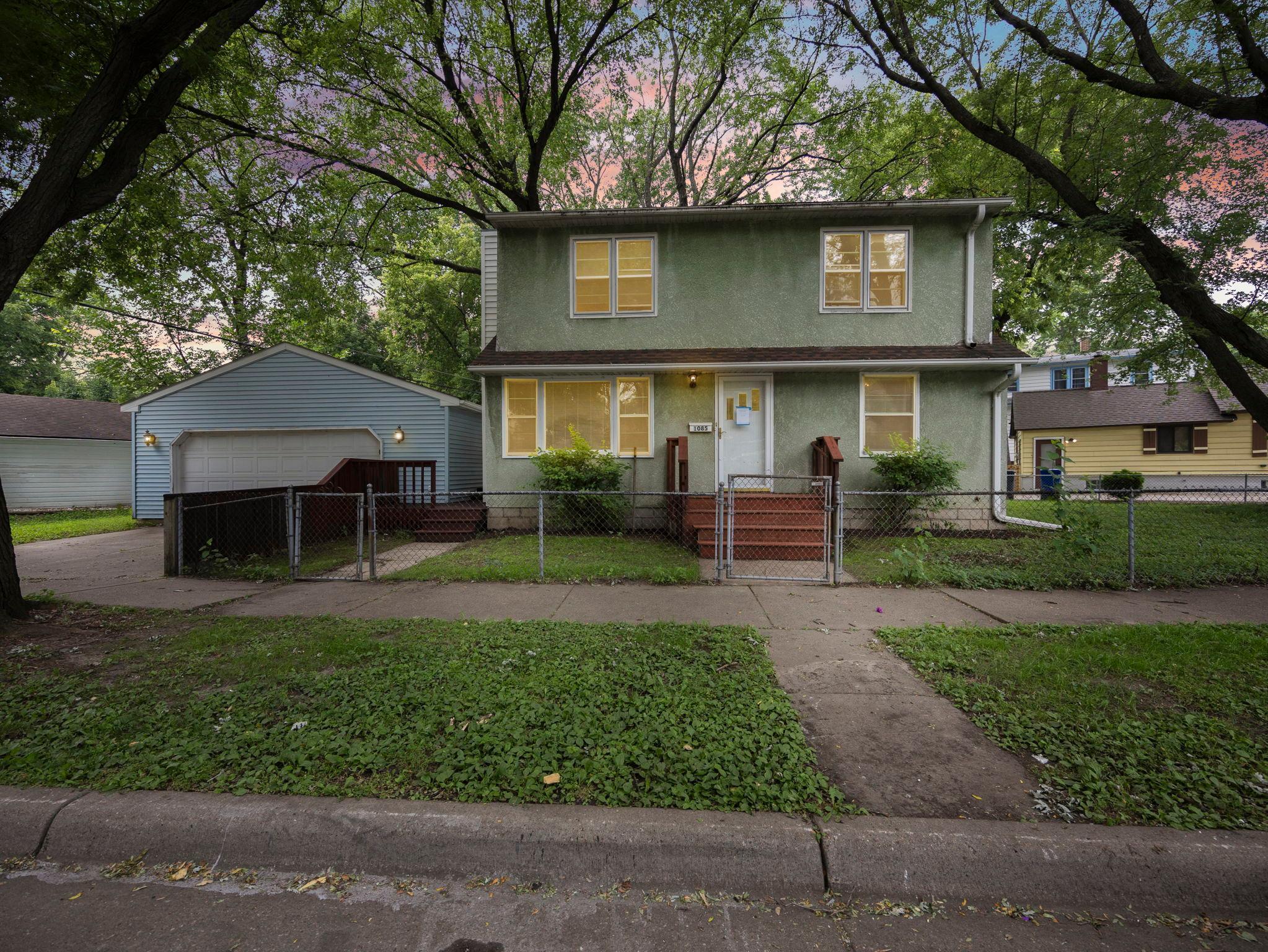 1085 Hancock Street Property Photo 1