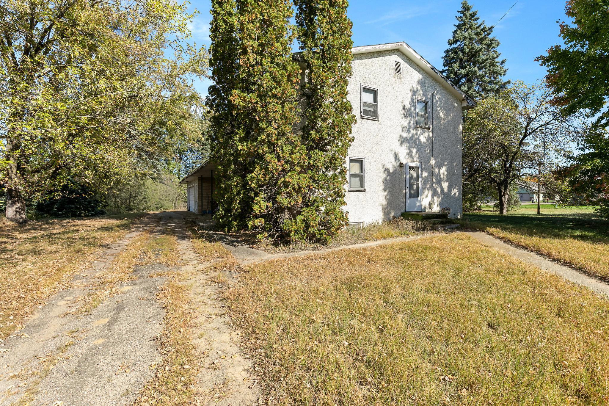 15592 Highway 27 Property Photo 22