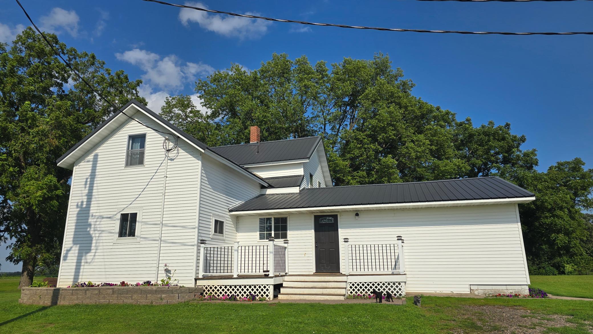 5049 118th Street Property Photo 1