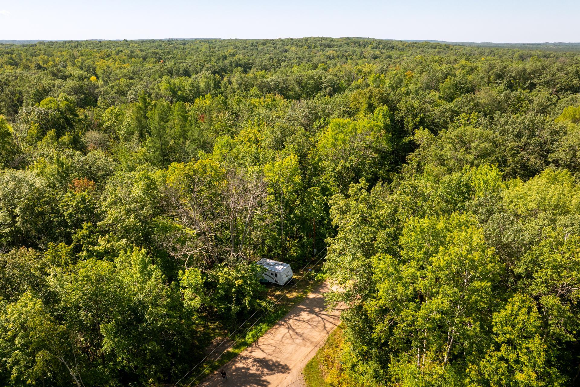 18733 Duffers Delight Property Photo 7