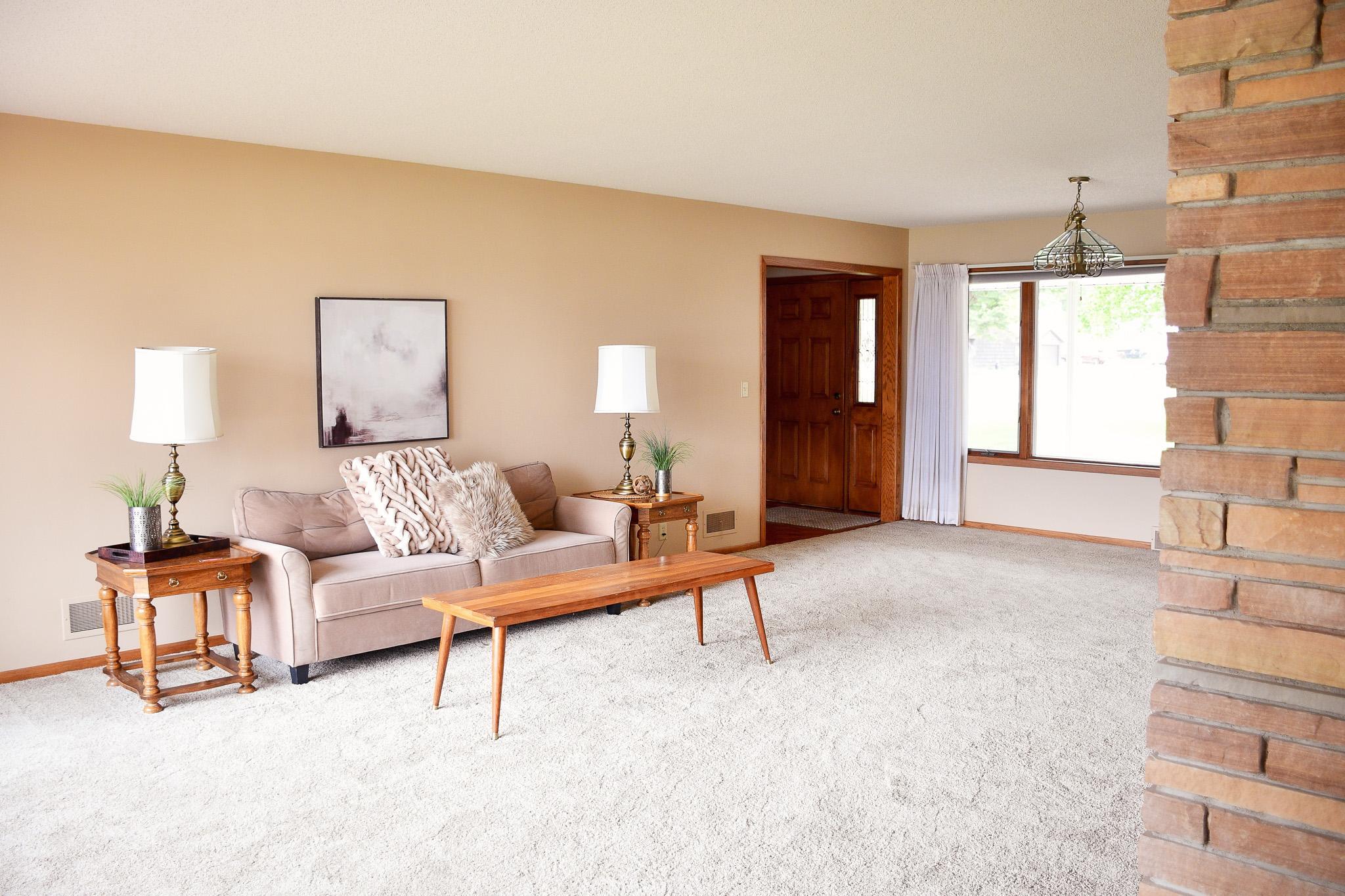 1206 S Shore Drive Property Photo 2
