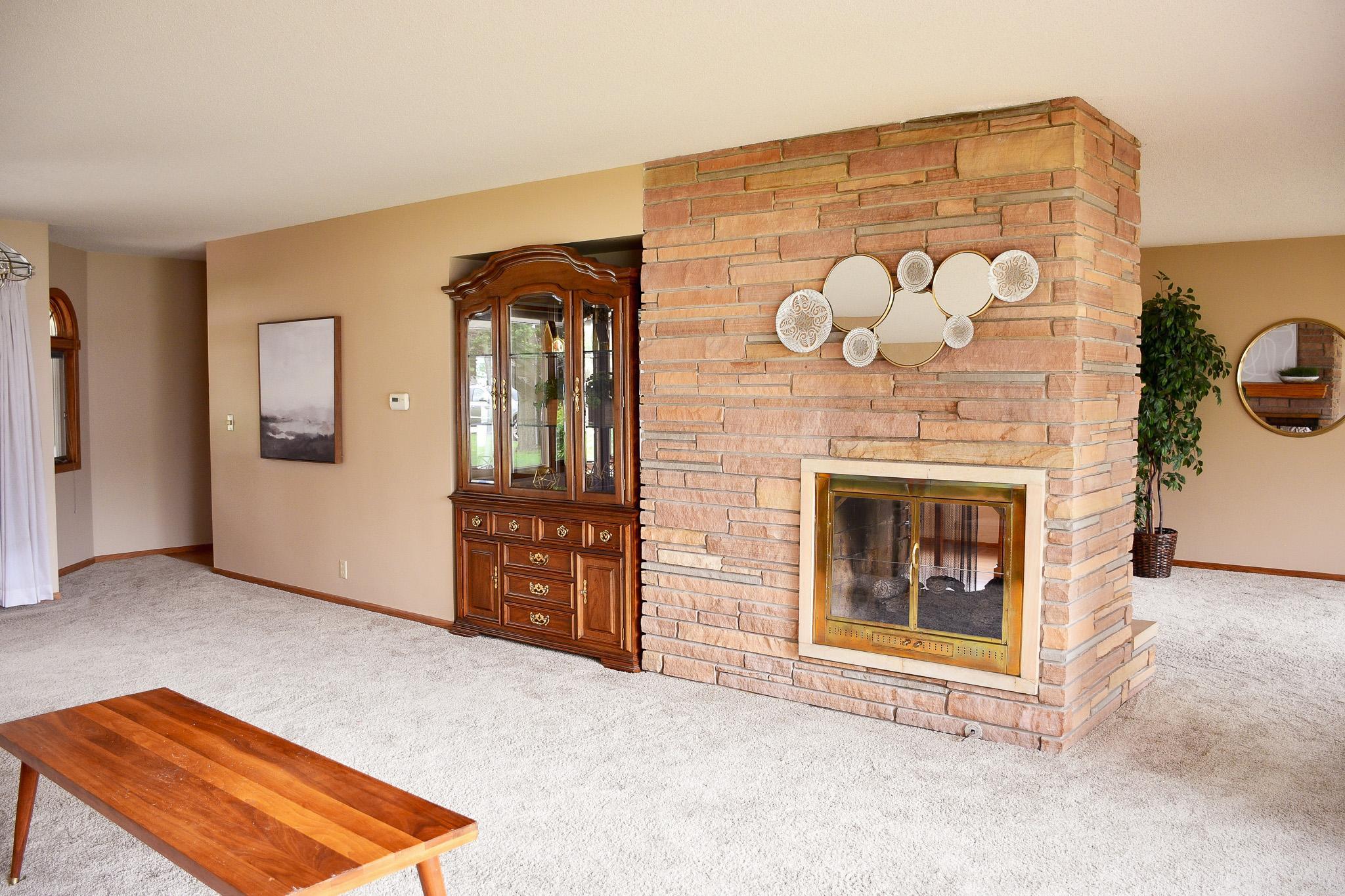 1206 S Shore Drive Property Photo 3