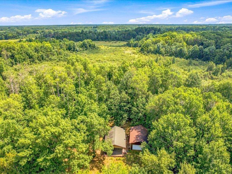 37975 Clover Circle Property Photo 5