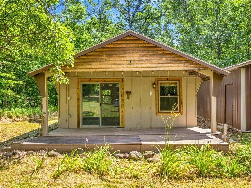 37975 Clover Circle Property Photo 9
