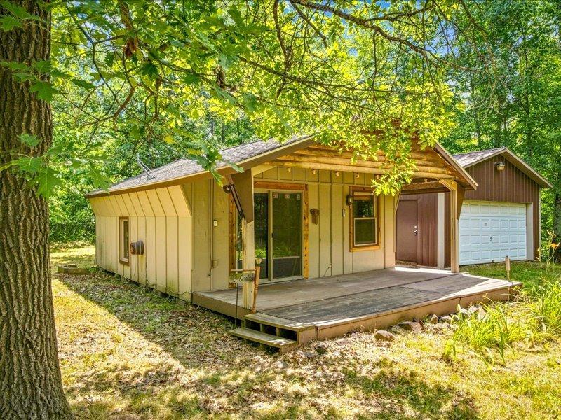 37975 Clover Circle Property Photo 10