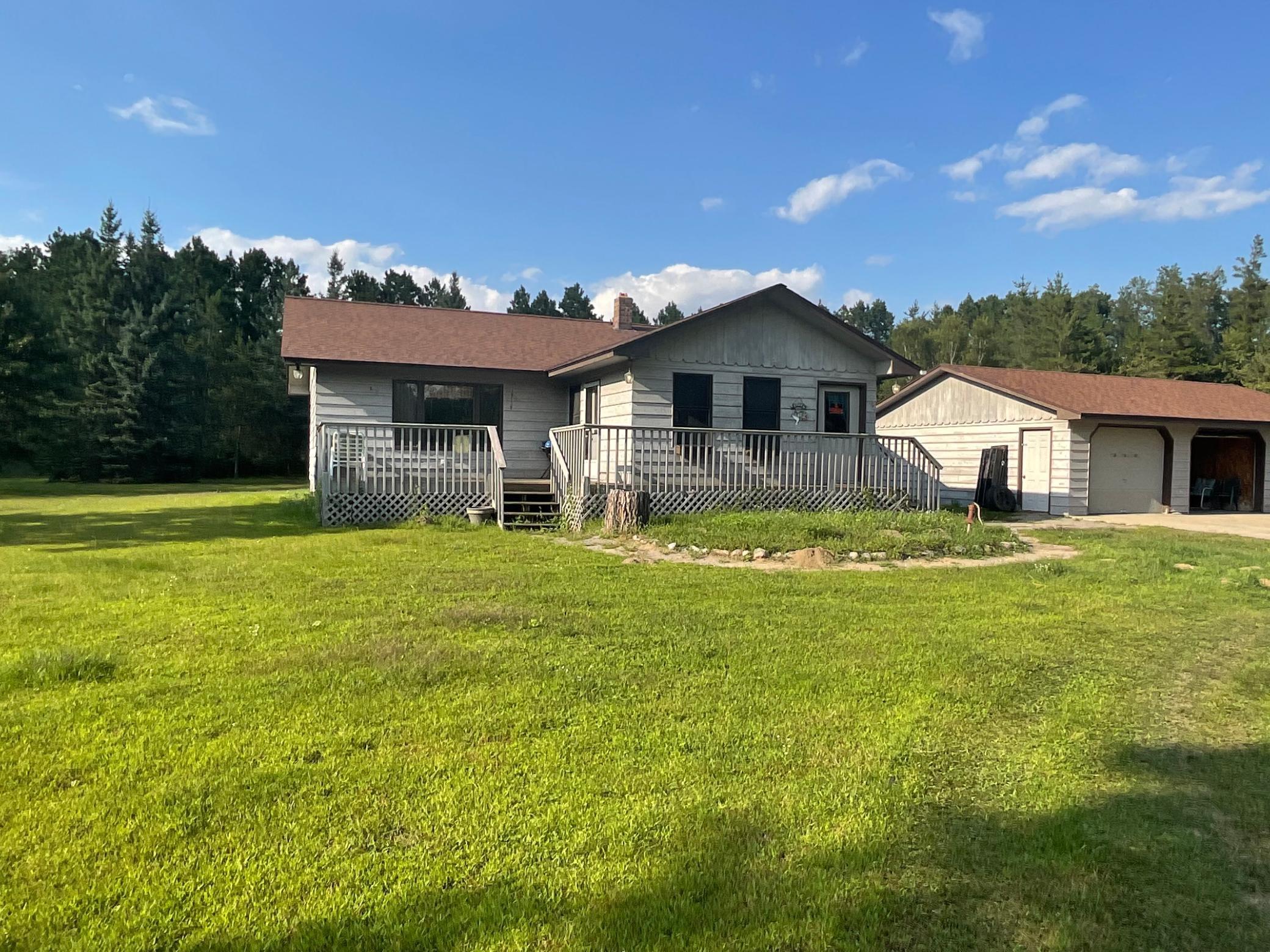 37276 Willow Road N Property Photo 3