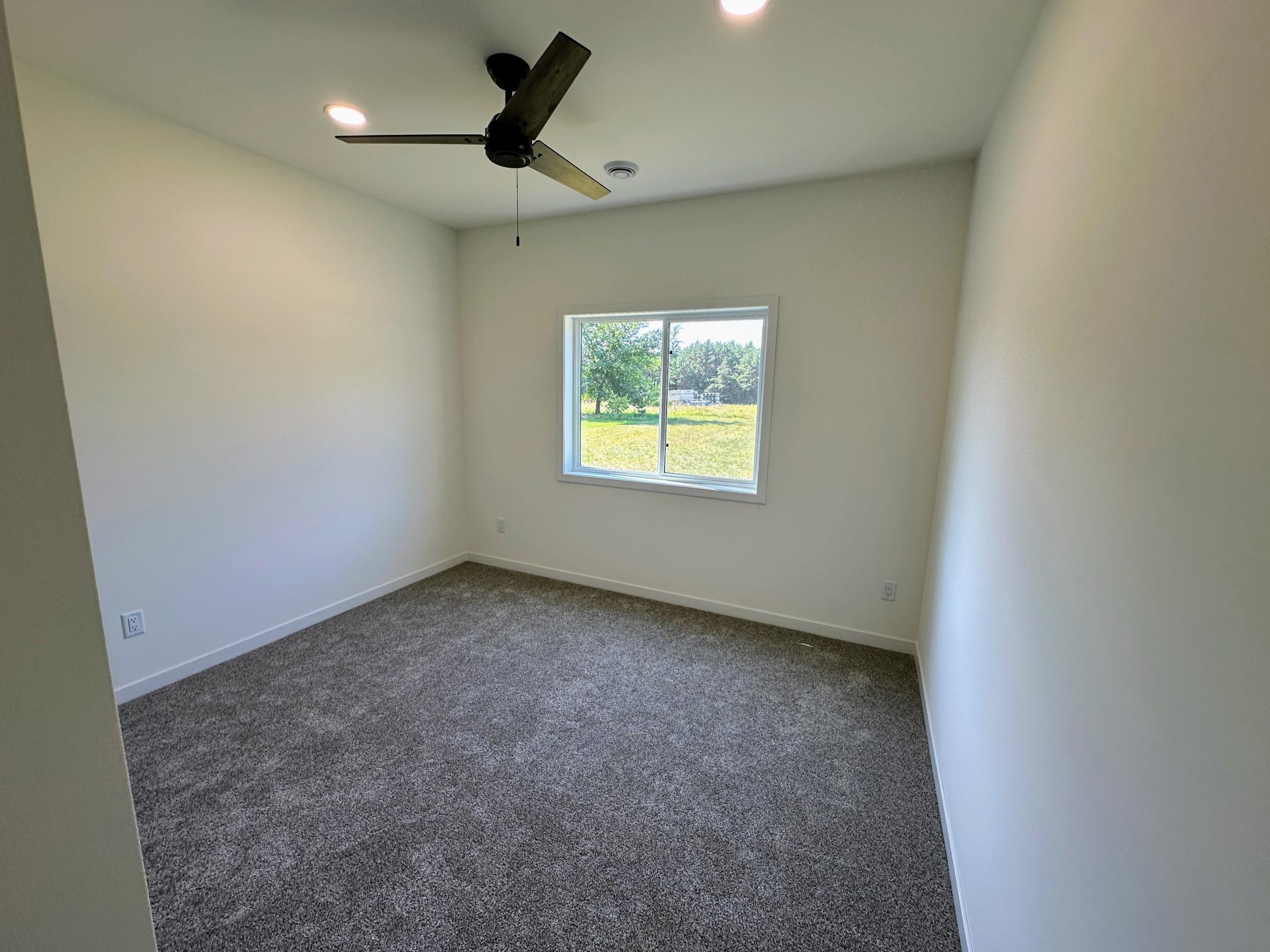 1003 8th Avenue Nw Property Photo 17