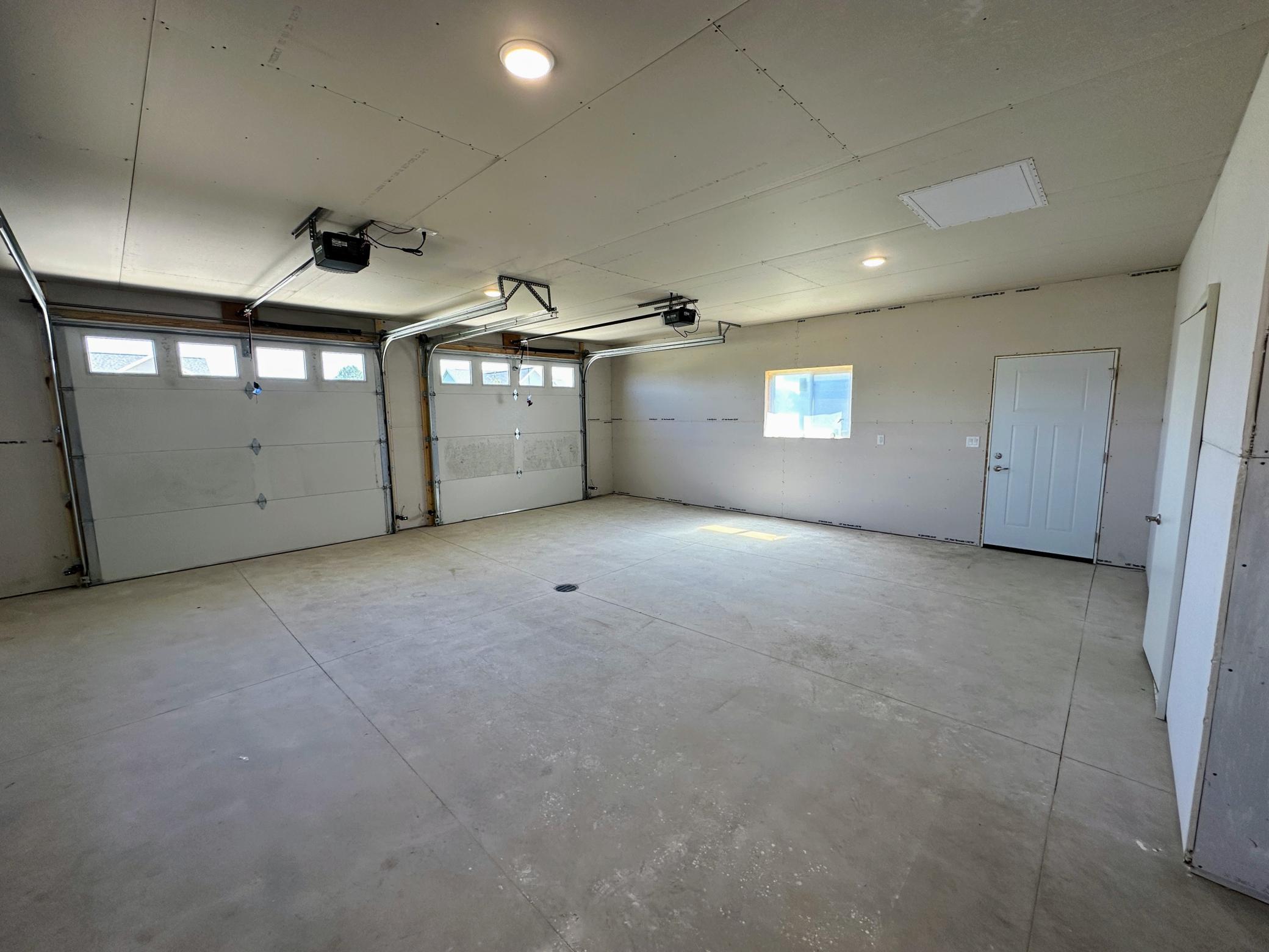 1003 8th Avenue Nw Property Photo 23