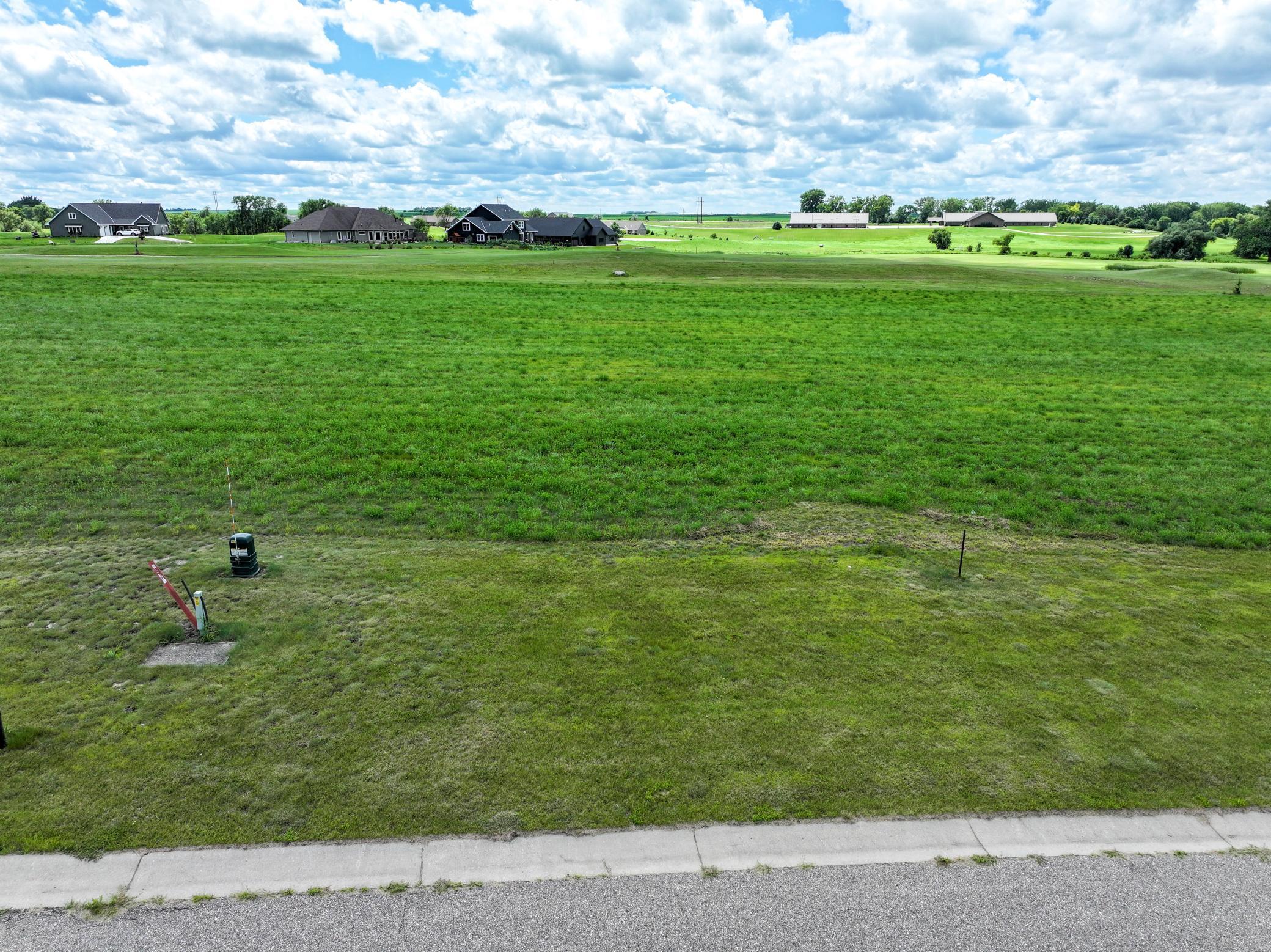 25213 Eagle Trace Property Photo 2