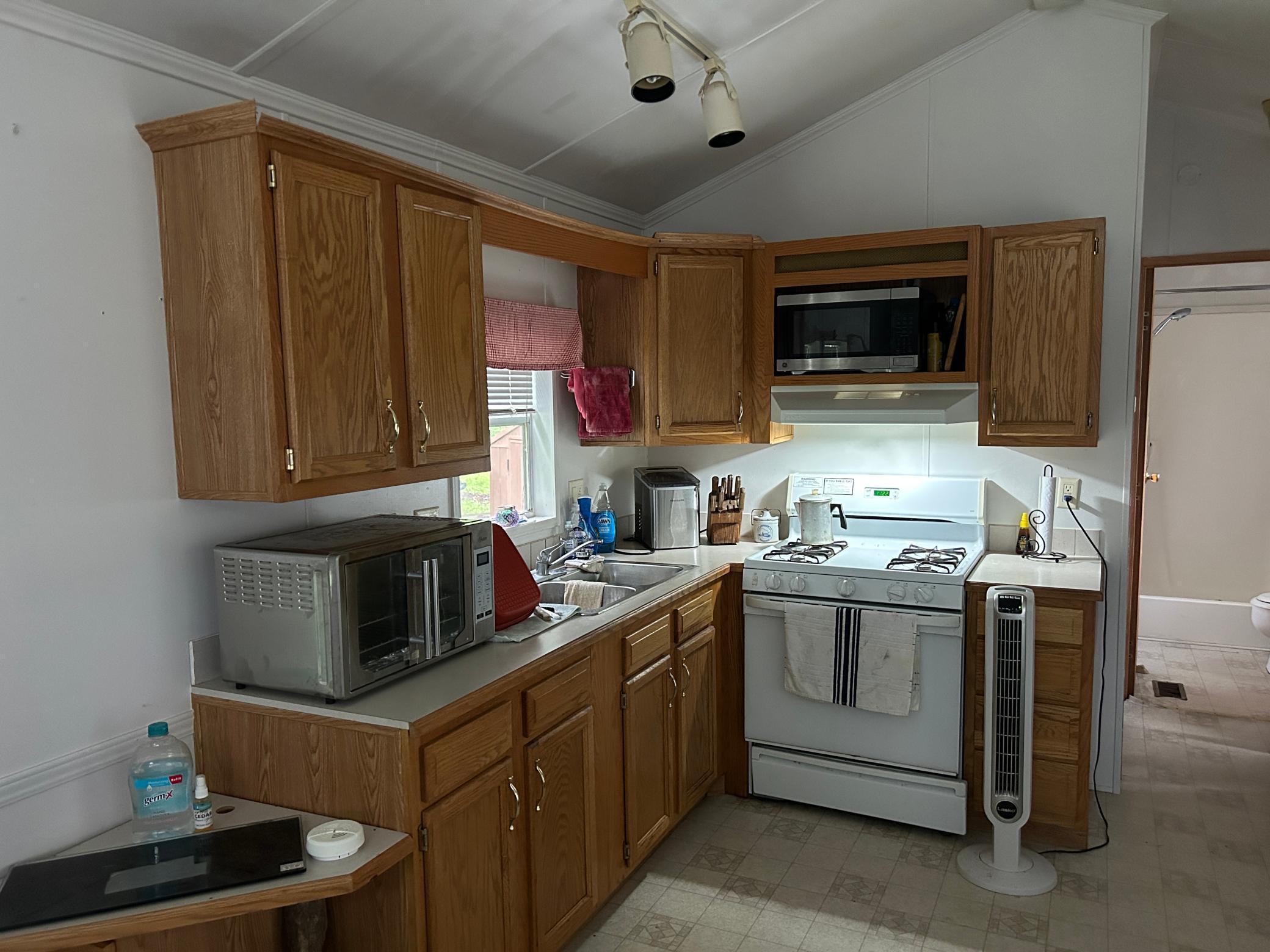 18112 Treasure Cove Property Photo 16