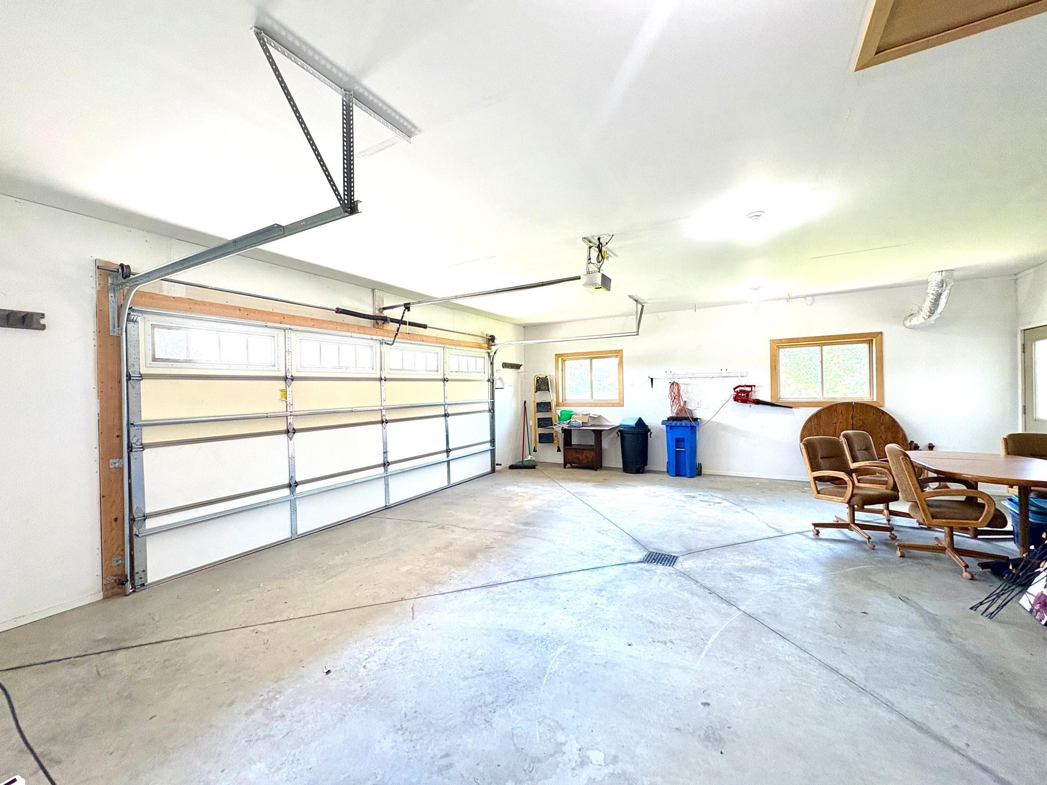 162 Diagonal Street Property Photo 27