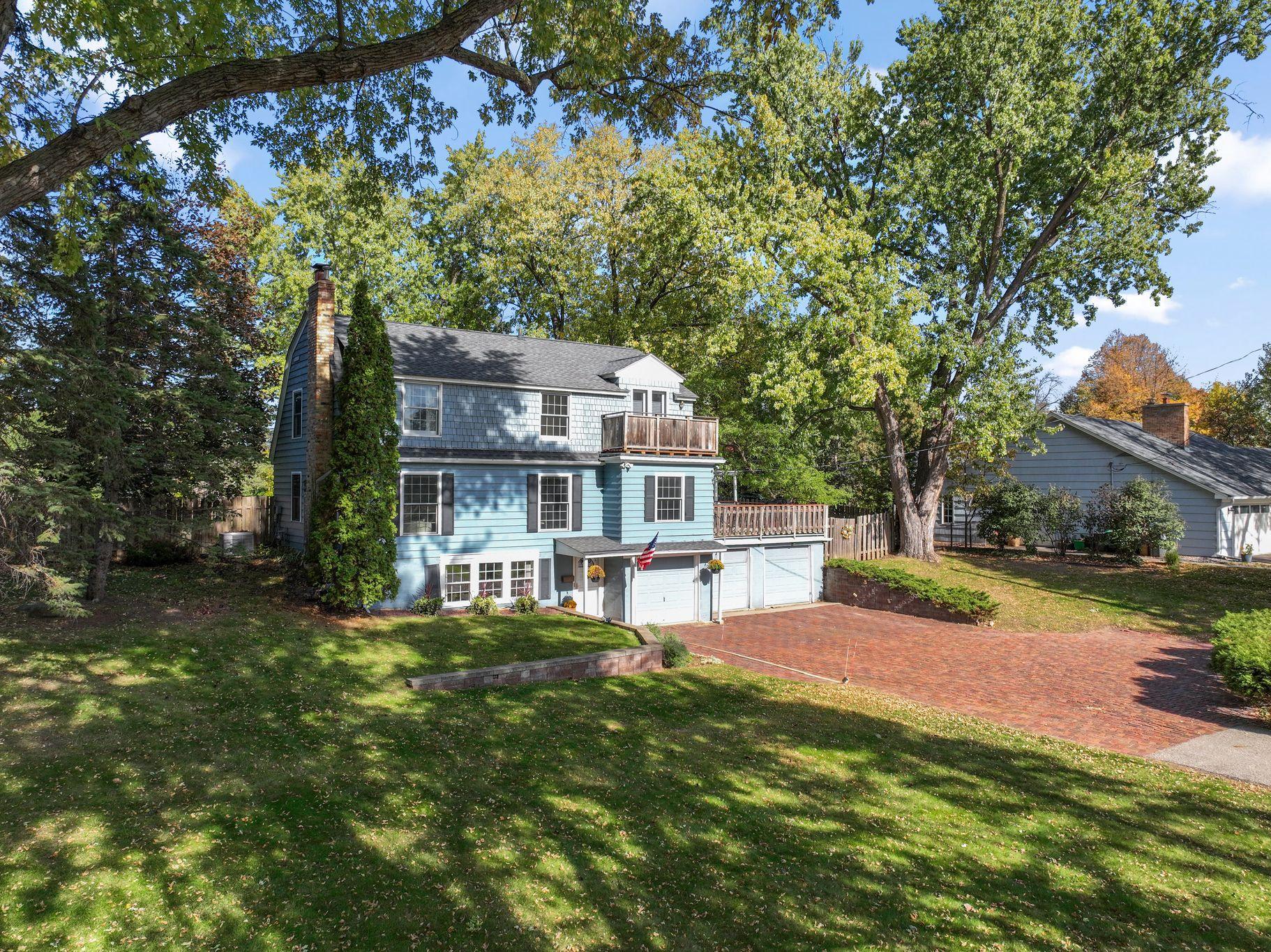 4812 Valley View Road Property Photo 1